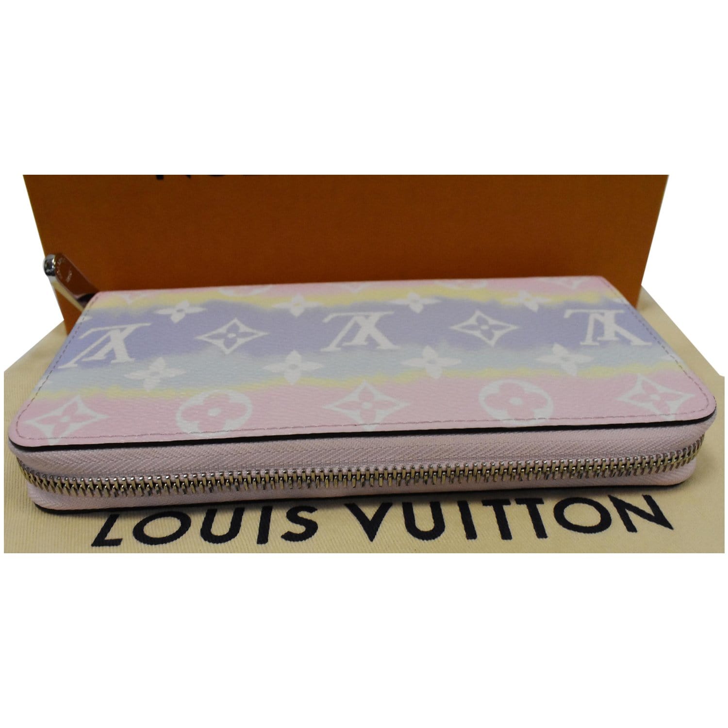 LOUIS VUITTON Monogram Escale Zippy Wallet Pastel – Caroline's