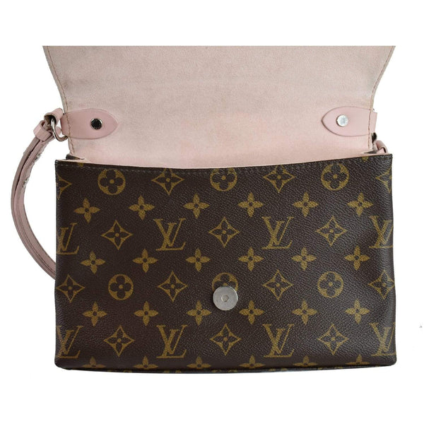 Louis Vuitton Saint Michel Monogram Epi Shoulder Bag - magnet closure