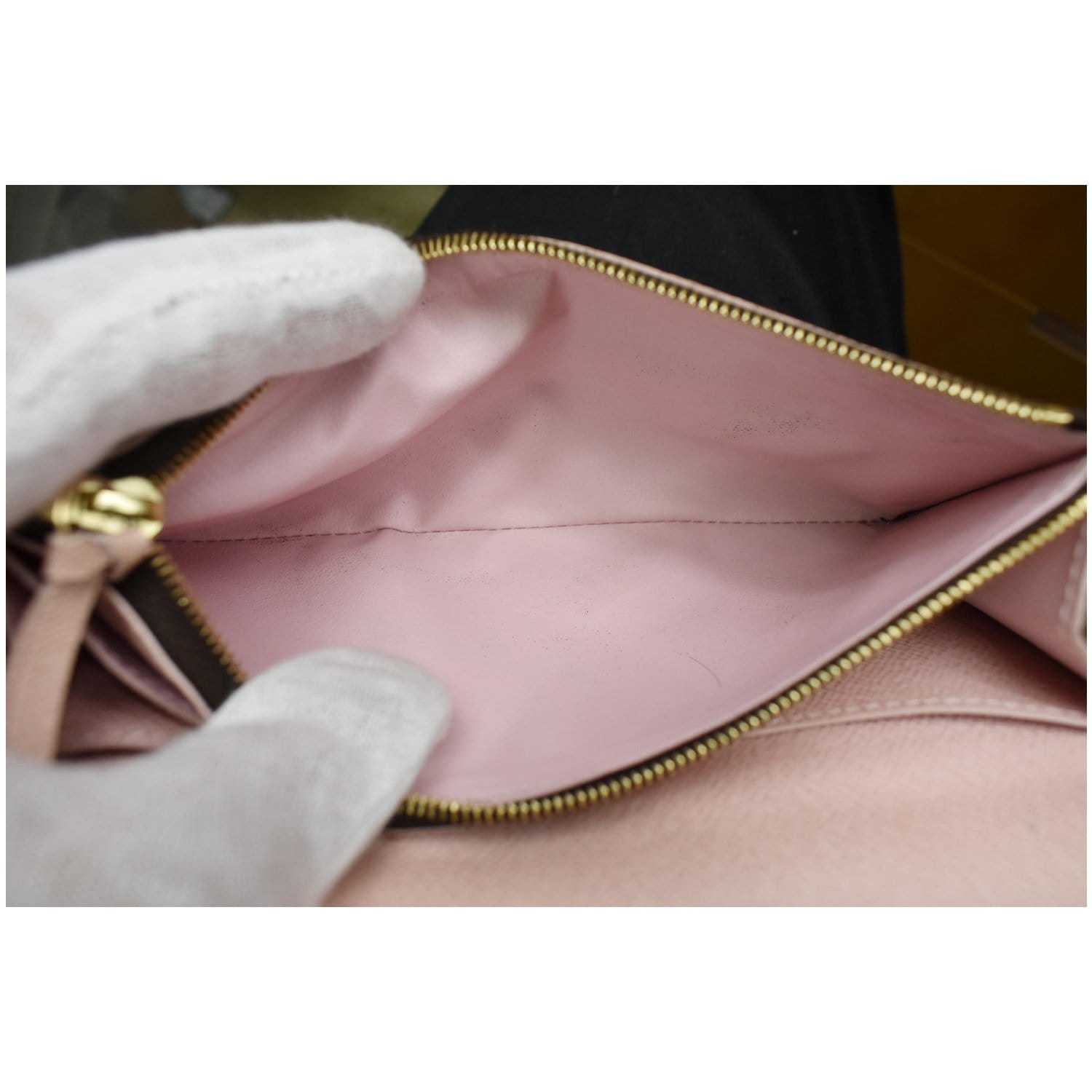 Louis Vuitton Caissa Wallet Rose Ballerine - LVLENKA Luxury Consignment