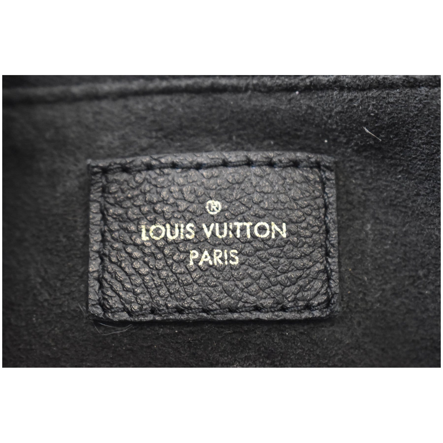 Louis Vuitton Empreinte Bangle, White Gold Grey. Size XXL