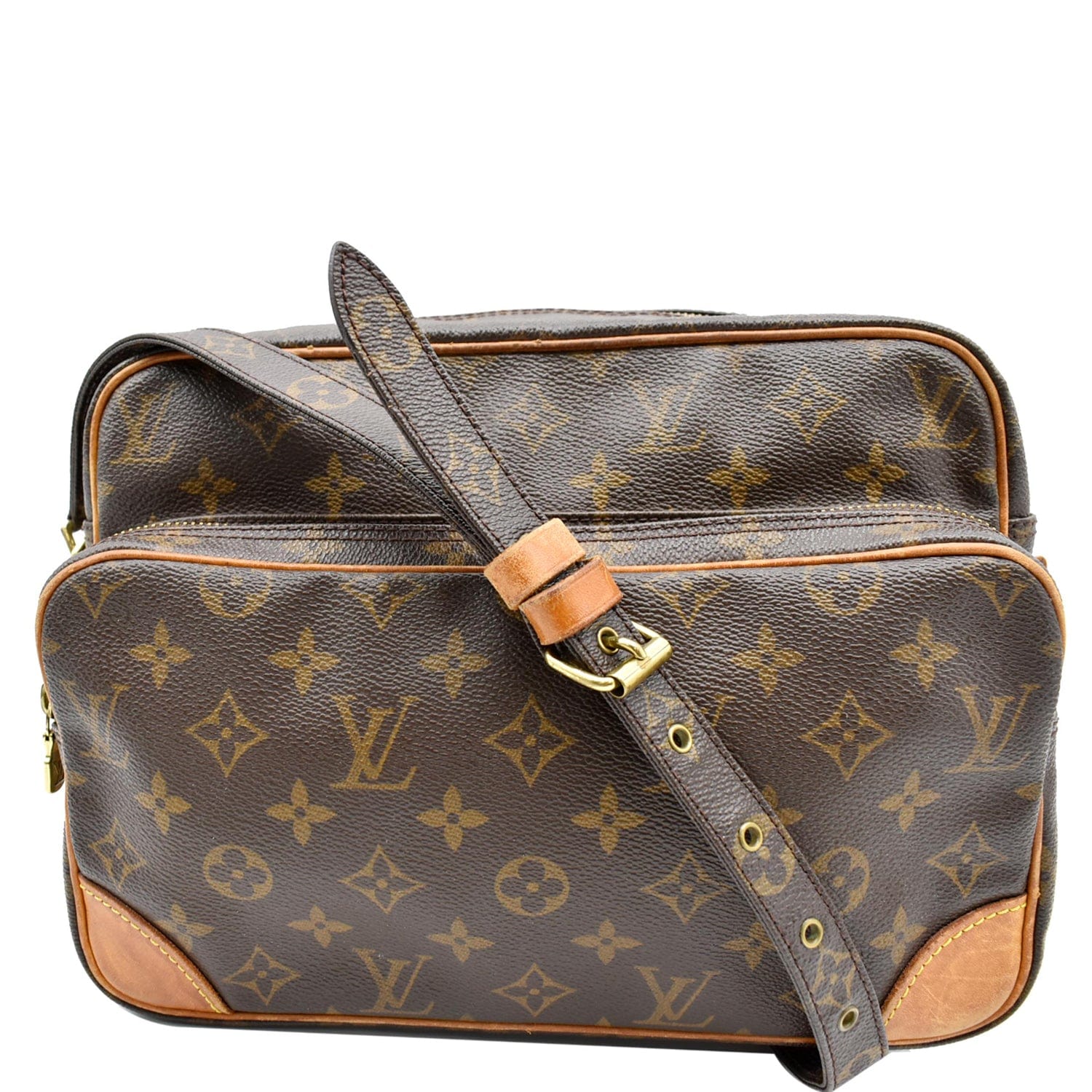 LOUIS VUITTON. Nile bag called of photographer in coated…