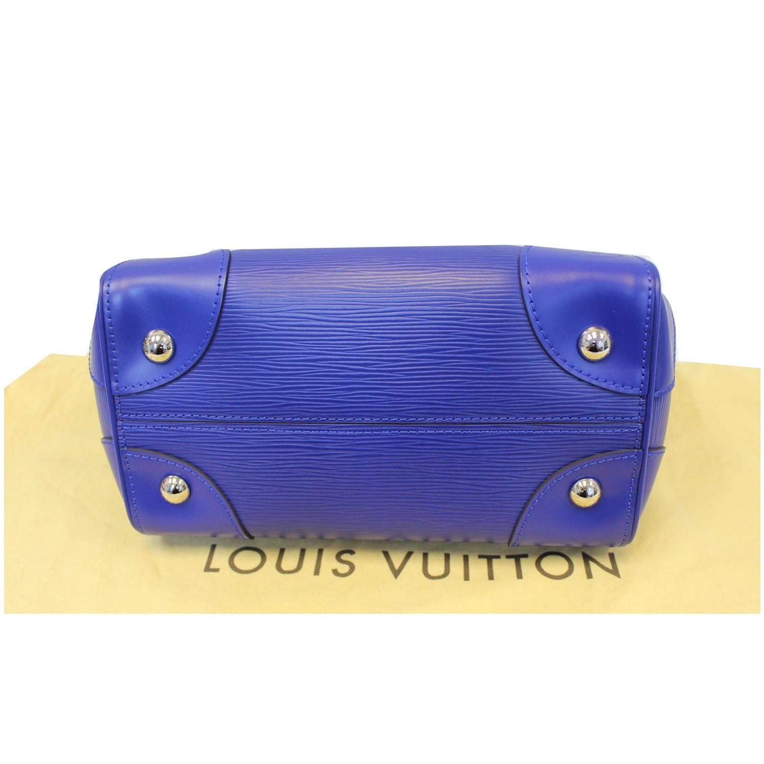 Louis Vuitton Phenix Shoulder bag in Blue Epi Leather Louis Vuitton