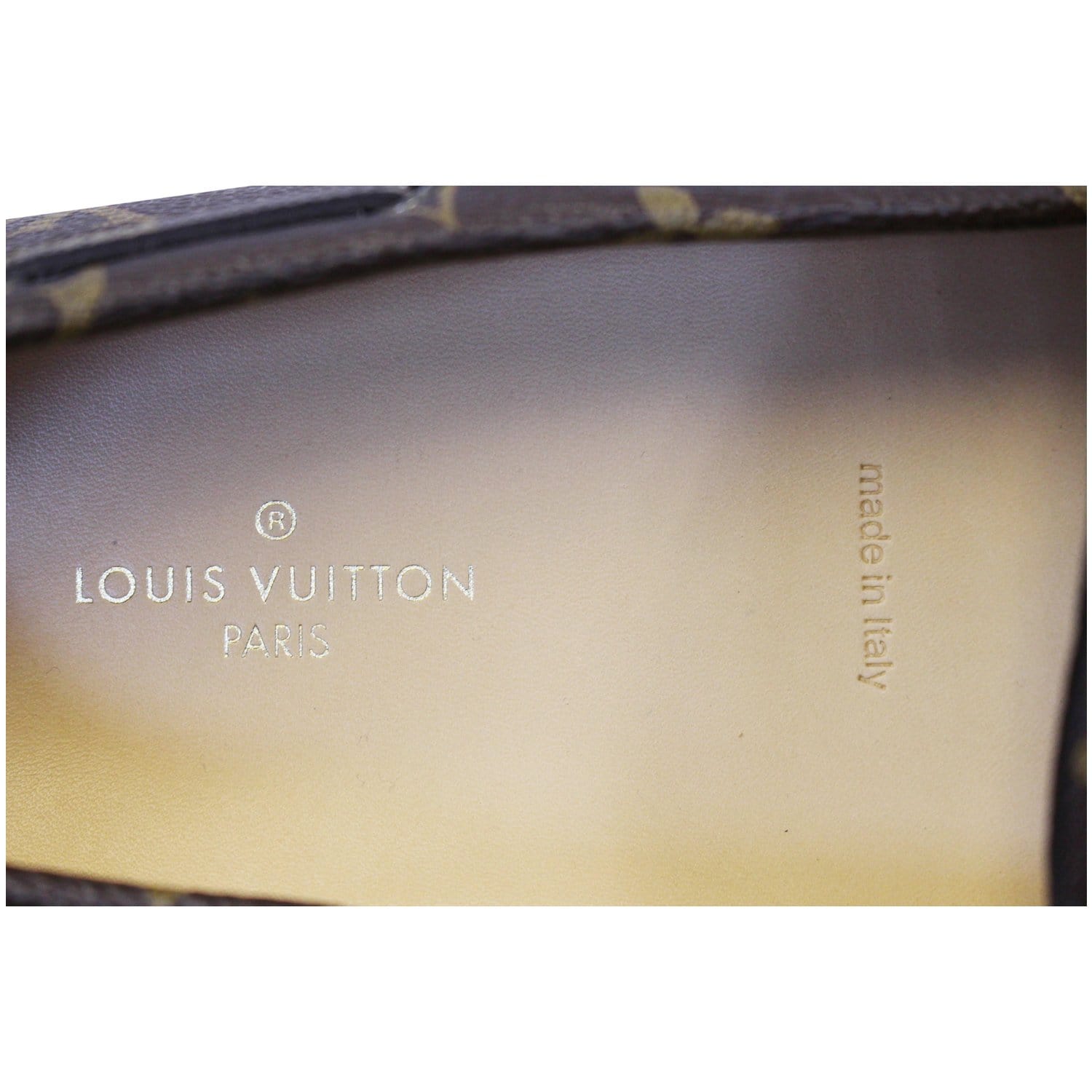 Shop Louis Vuitton 2022-23FW Monogram Plain Toe Moccasin Loafers