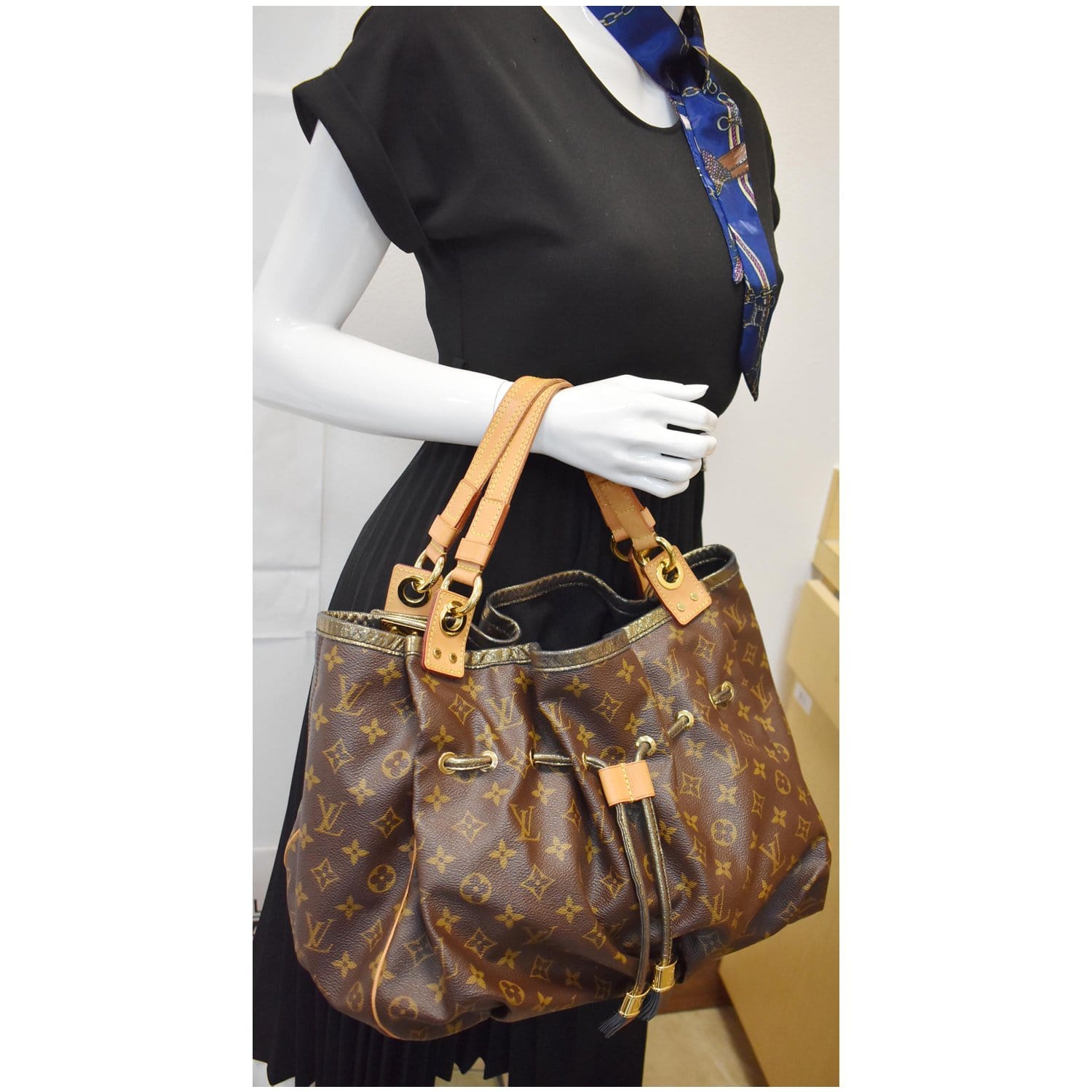 Auth Louis Vuitton Monogram Irene Handbag Brown Suede/Patent M47928 - 99380f