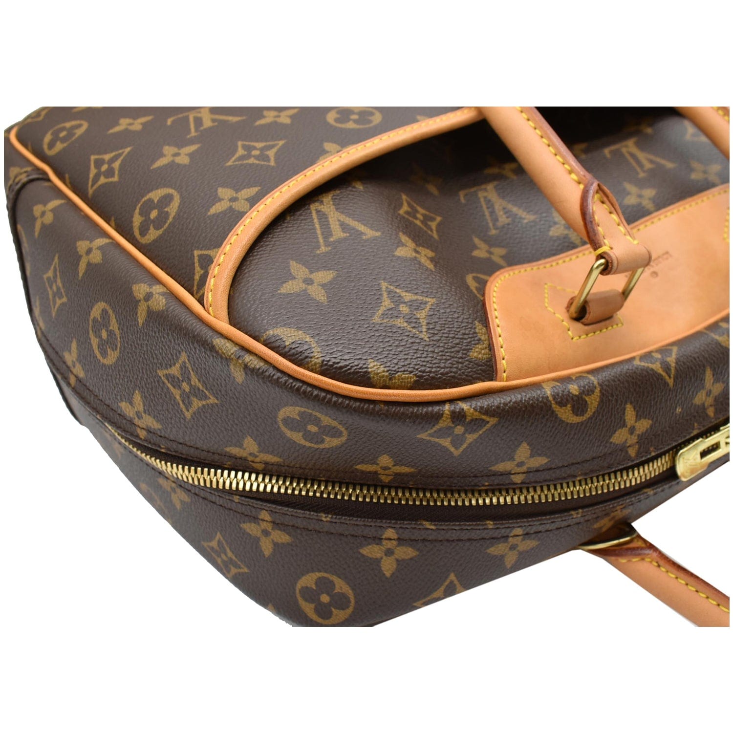 Louis Vuitton Deauville review & what's in my bag. 