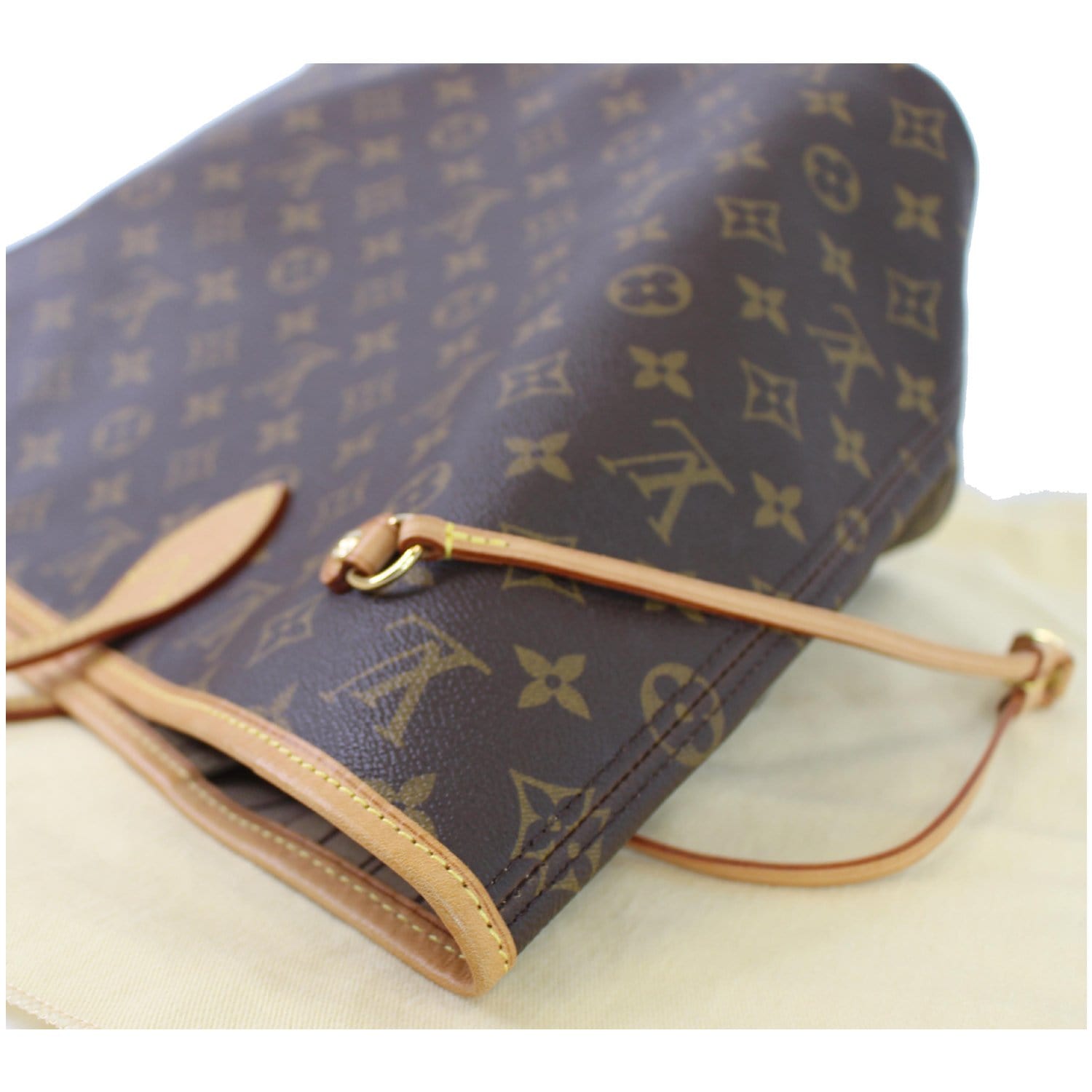 louis vuitton neverfull mm good condition comes with wallet !