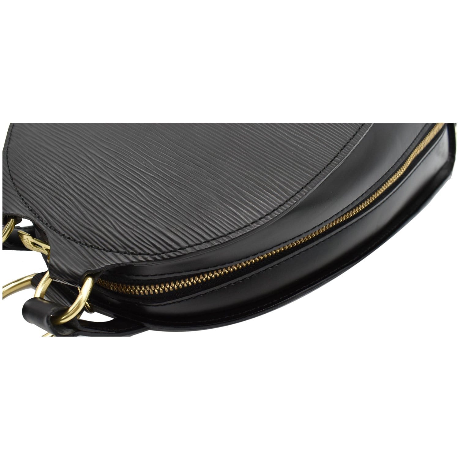 Authentic Louis Vuitton Black Epi Leather Camerabag