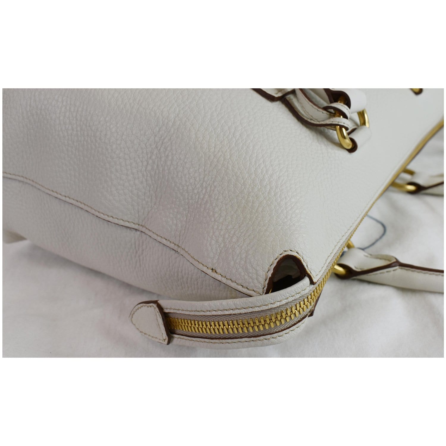 Prada Vitello Daino Pebbled Leather Zip Shoulder Bag