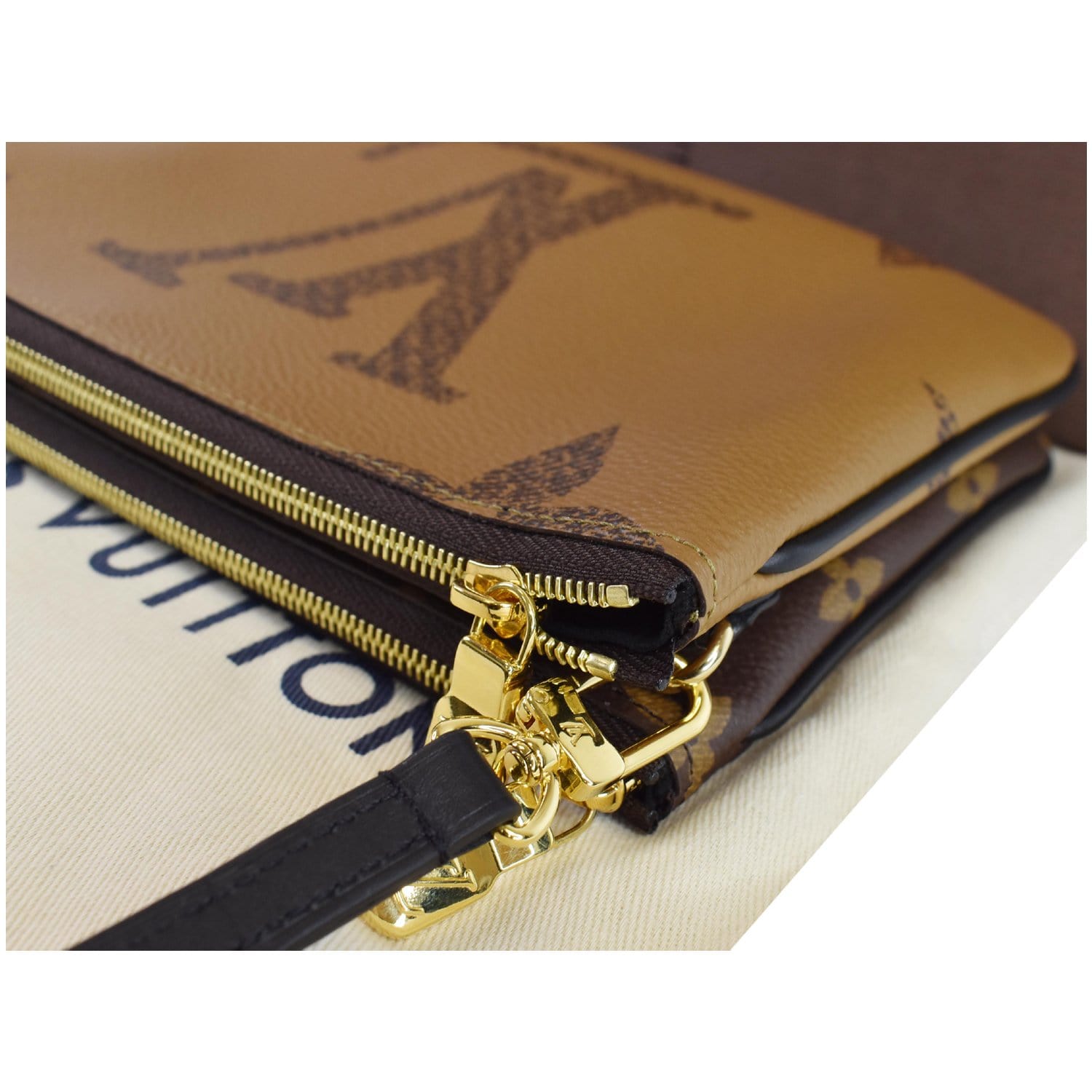 Louis Vuitton Double Zip Pochette Monogram Giant Reverse – ＬＯＶＥＬＯＴＳＬＵＸＵＲＹ