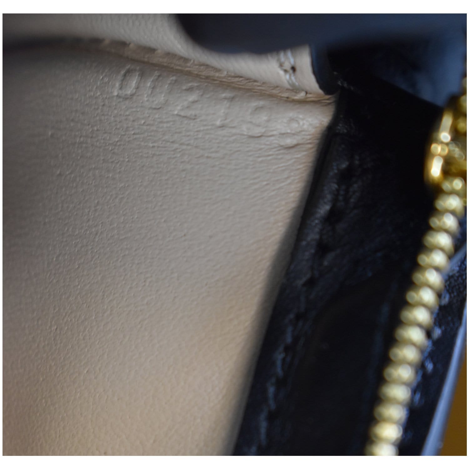 Louis Vuitton Monogram Petite Malle - Brown Crossbody Bags, Handbags -  LOU726873