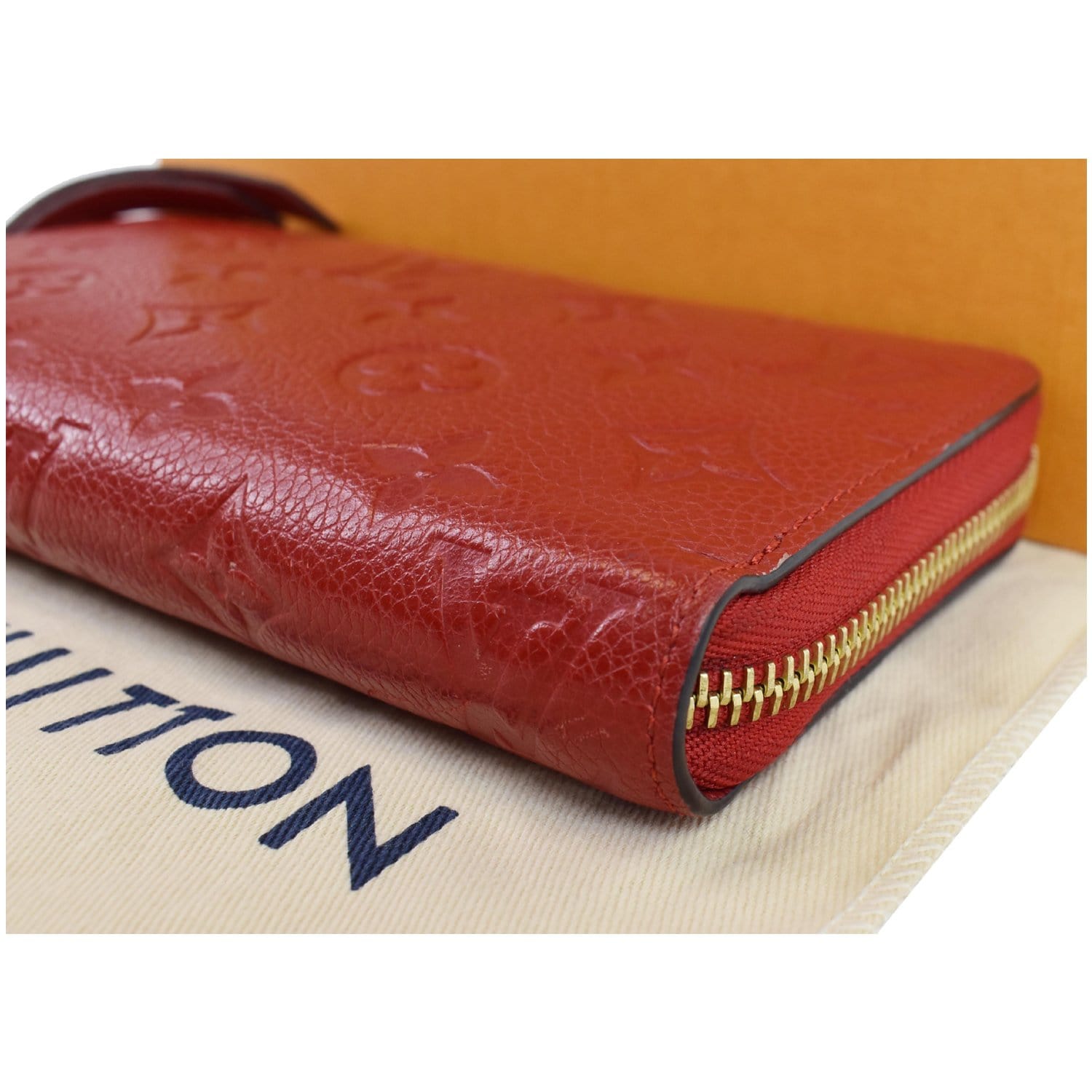 Louis Vuitton 2018 Empreinte Leather Zippy Wallet - Red Wallets