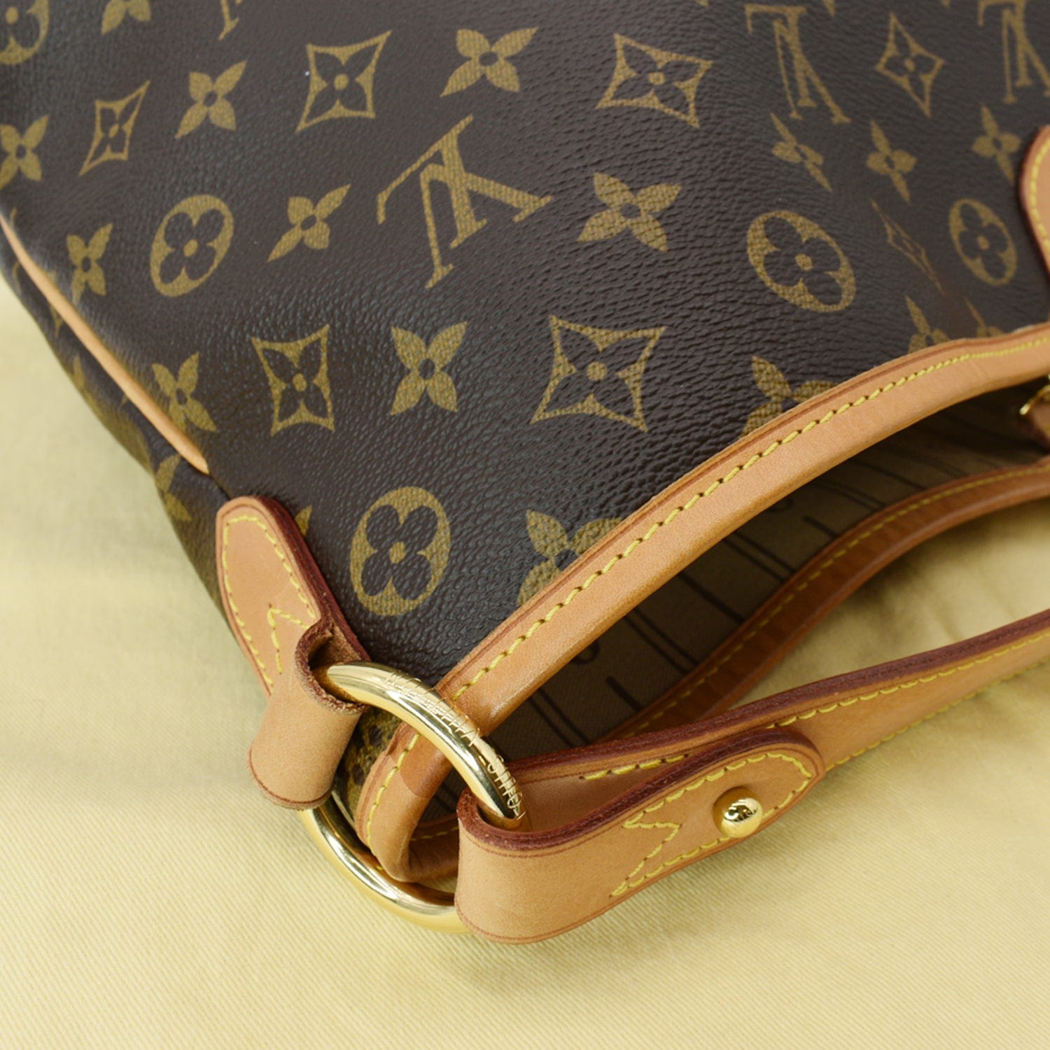 Sell Louis Vuitton Delightful Monogram PM Handbag - Brown