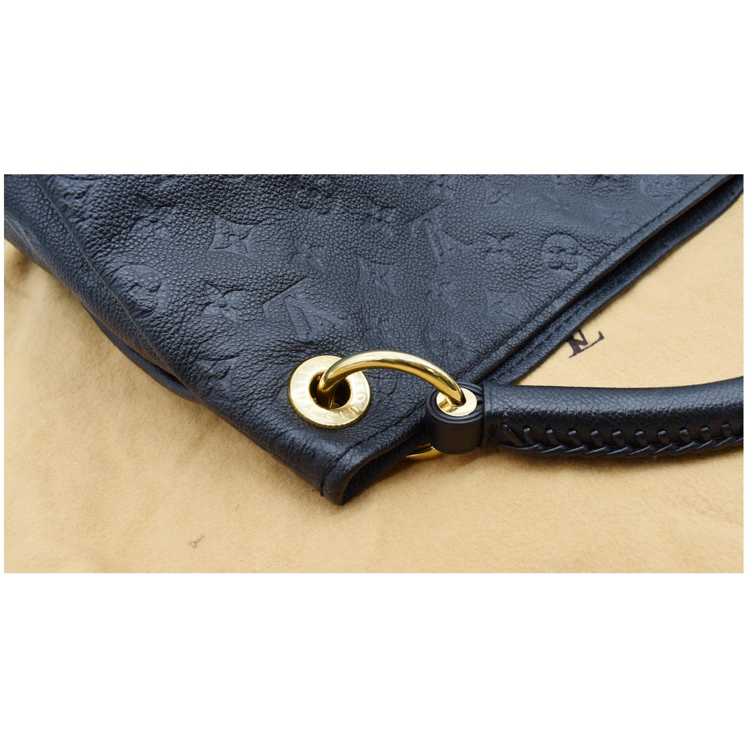 Louis Vuitton monogram Artsy shoulder bag – My Girlfriend's Wardrobe LLC
