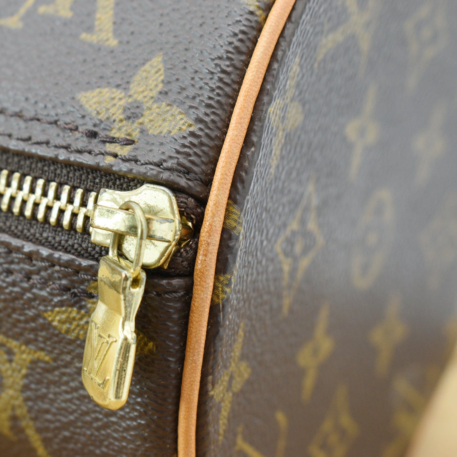 Papillon cloth handbag Louis Vuitton Brown in Cloth - 31634145