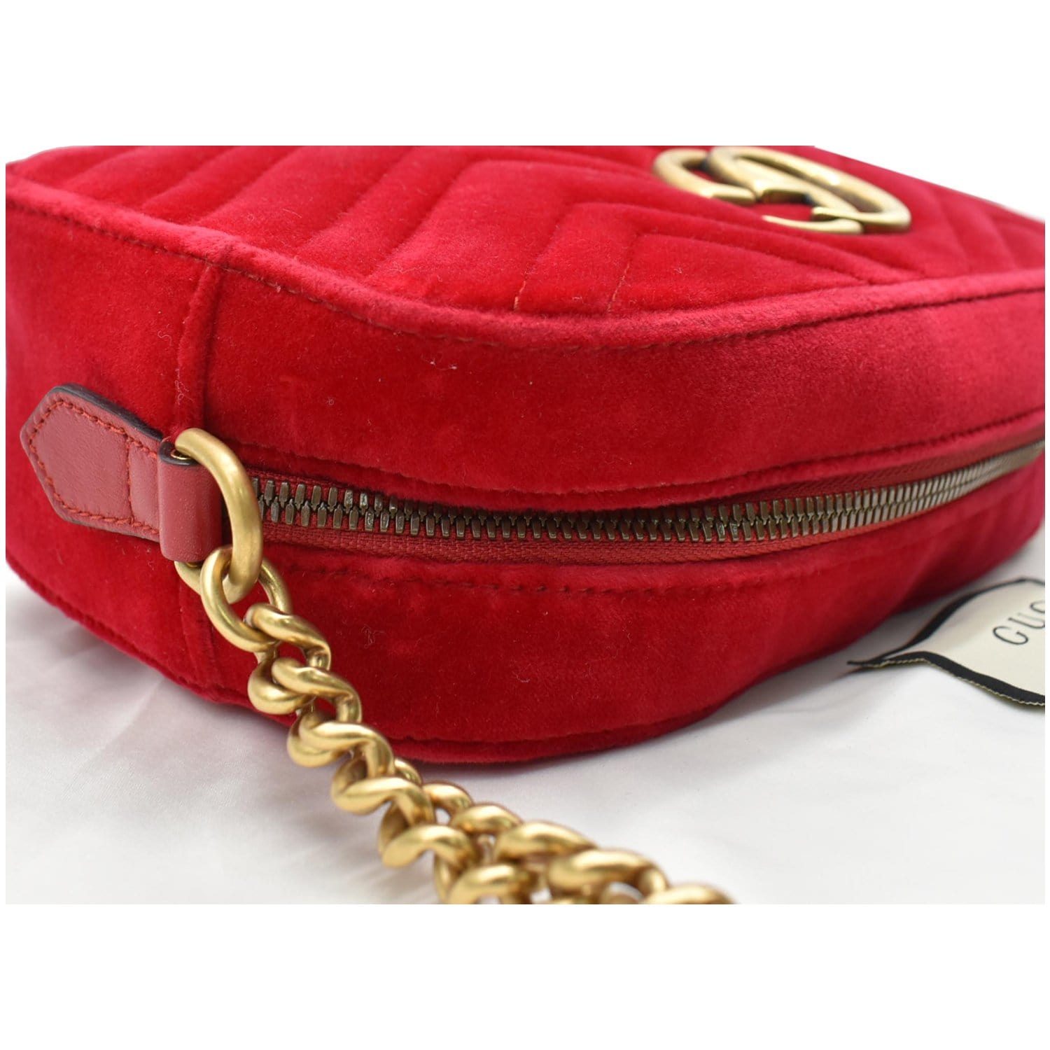 Gucci GG Marmont Flap Bag Matelasse Velvet Mini Red