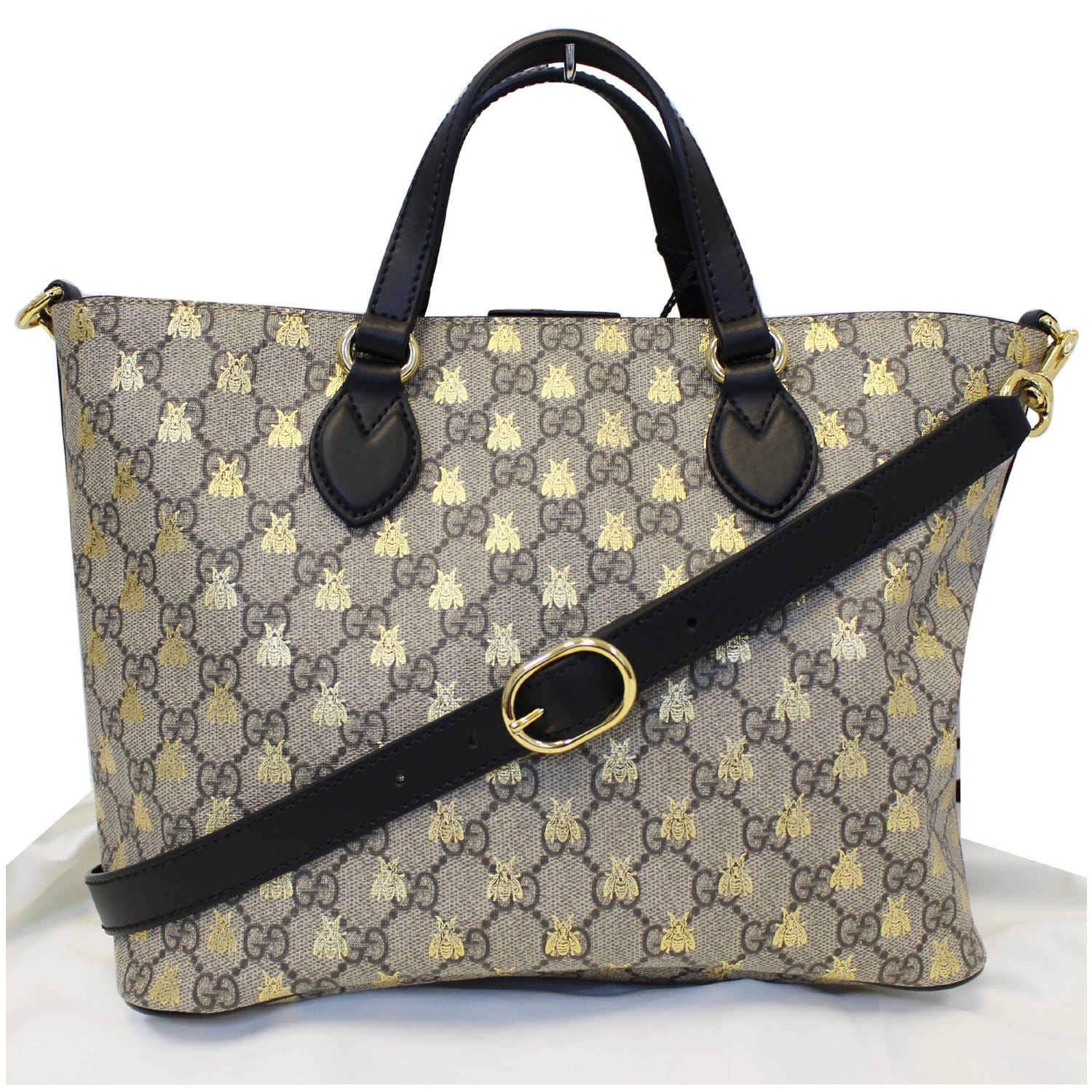 Gucci bee logo embellished bag  Gucci bee bag, Black gucci bag, Bags