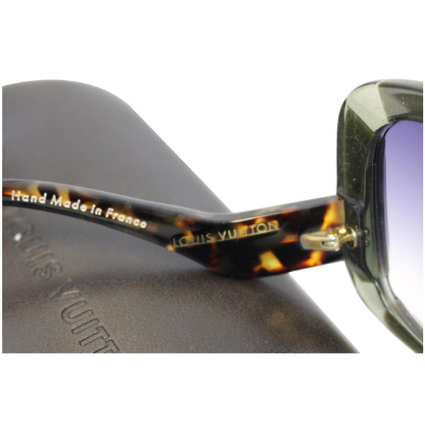 LOUIS VUITTON Anemone Navy Sunglasses - Sunglasses for women