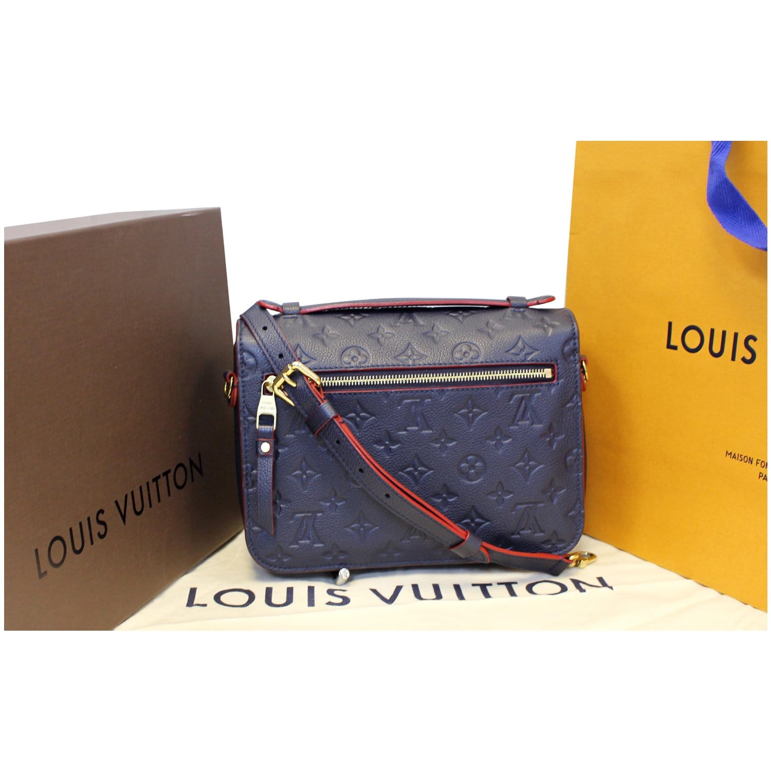 Metis leather crossbody bag Louis Vuitton Navy in Leather - 32874316