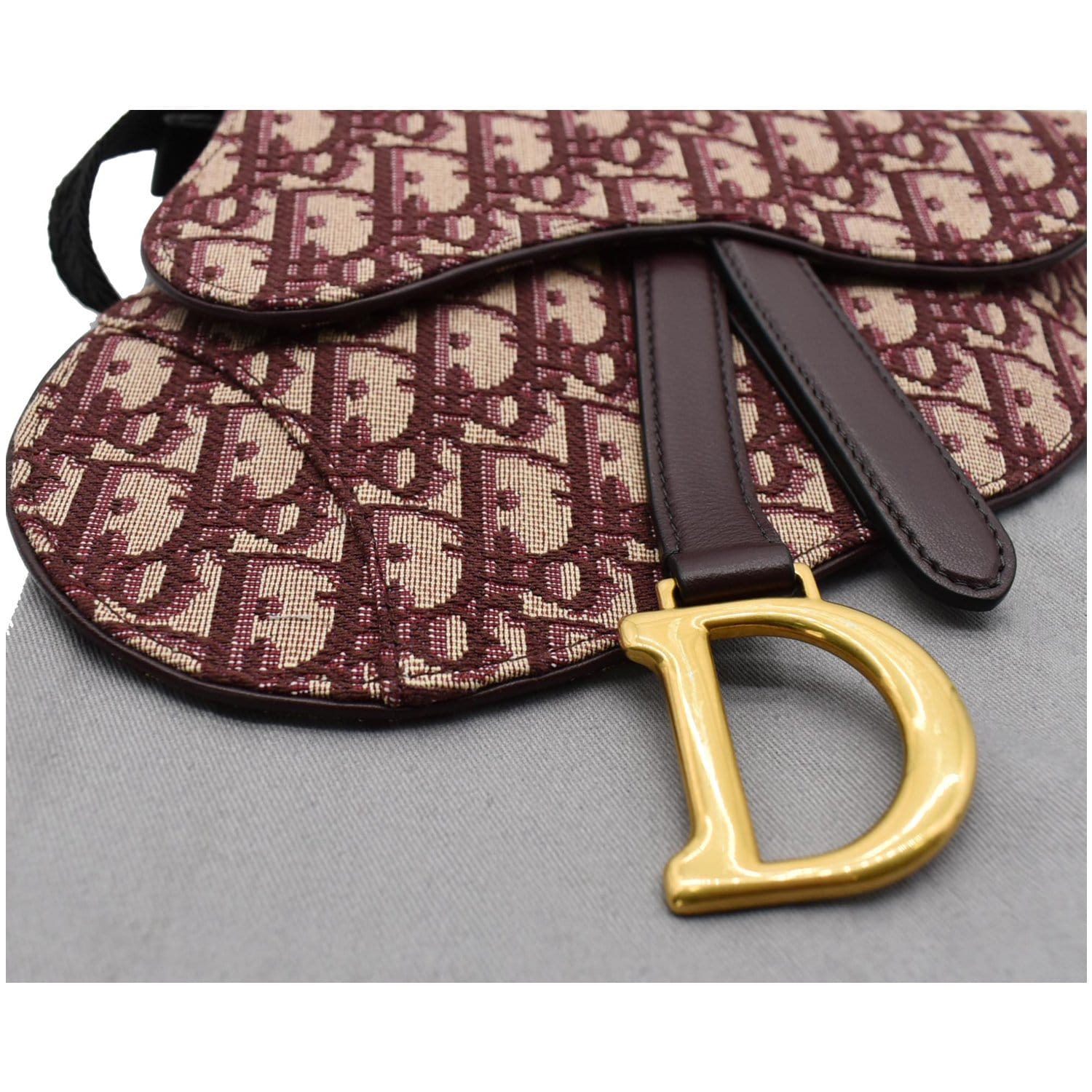 Christian Dior Red Oblique Canvas Dior Saddle Belt Pouch Bag - Yoogi's  Closet
