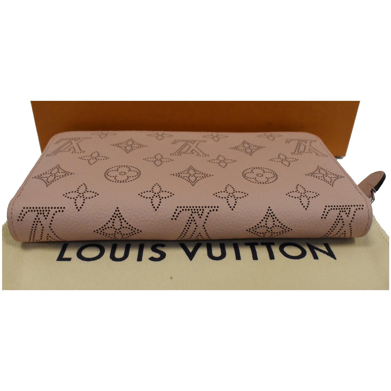 LOUIS VUITTON Zippy Wallet Monogram Mahina Leather M80555 Snow (White)