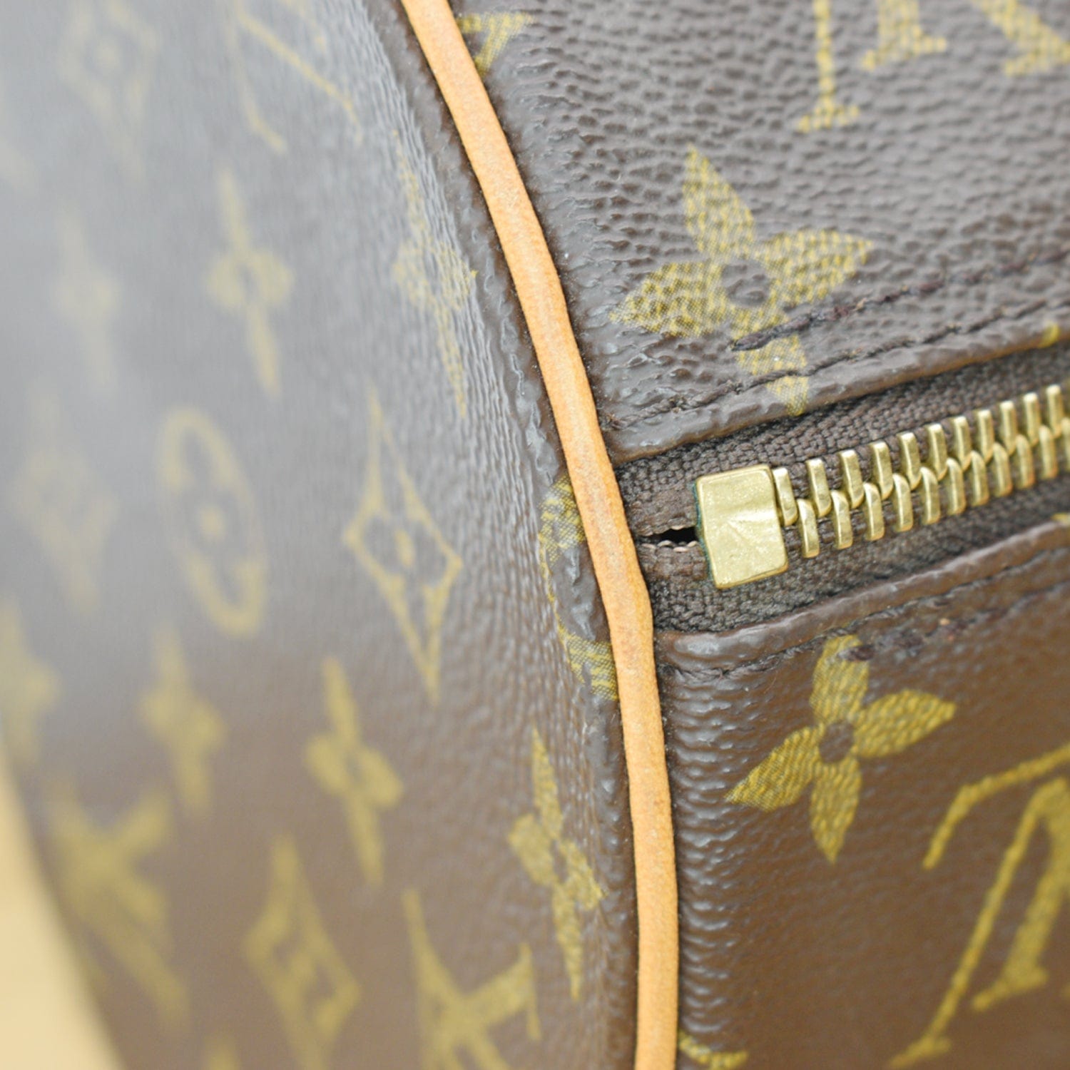 Papillon cloth handbag Louis Vuitton Brown in Cloth - 14782100