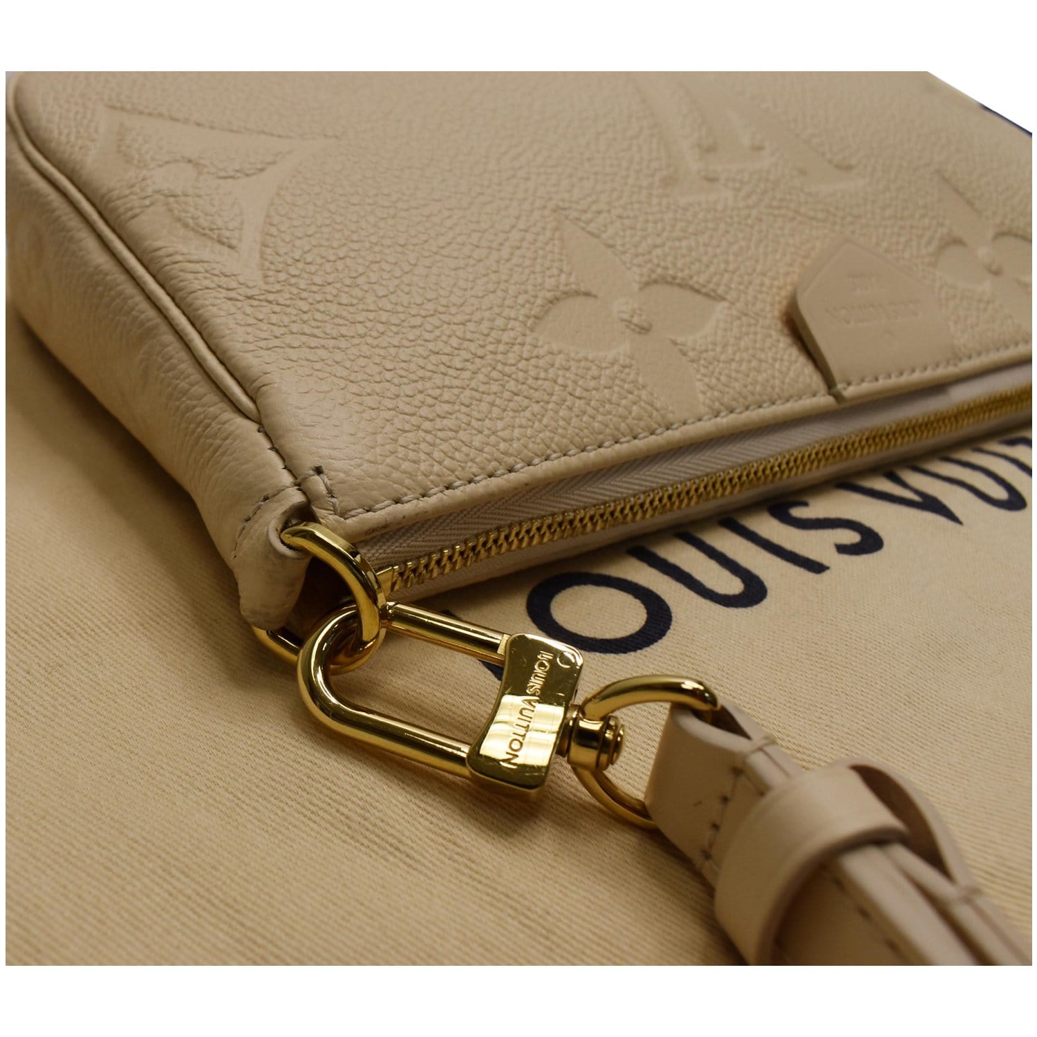 Louis Vuitton Empreinte Monogram Giant Multi Pochette Accessories Cream
