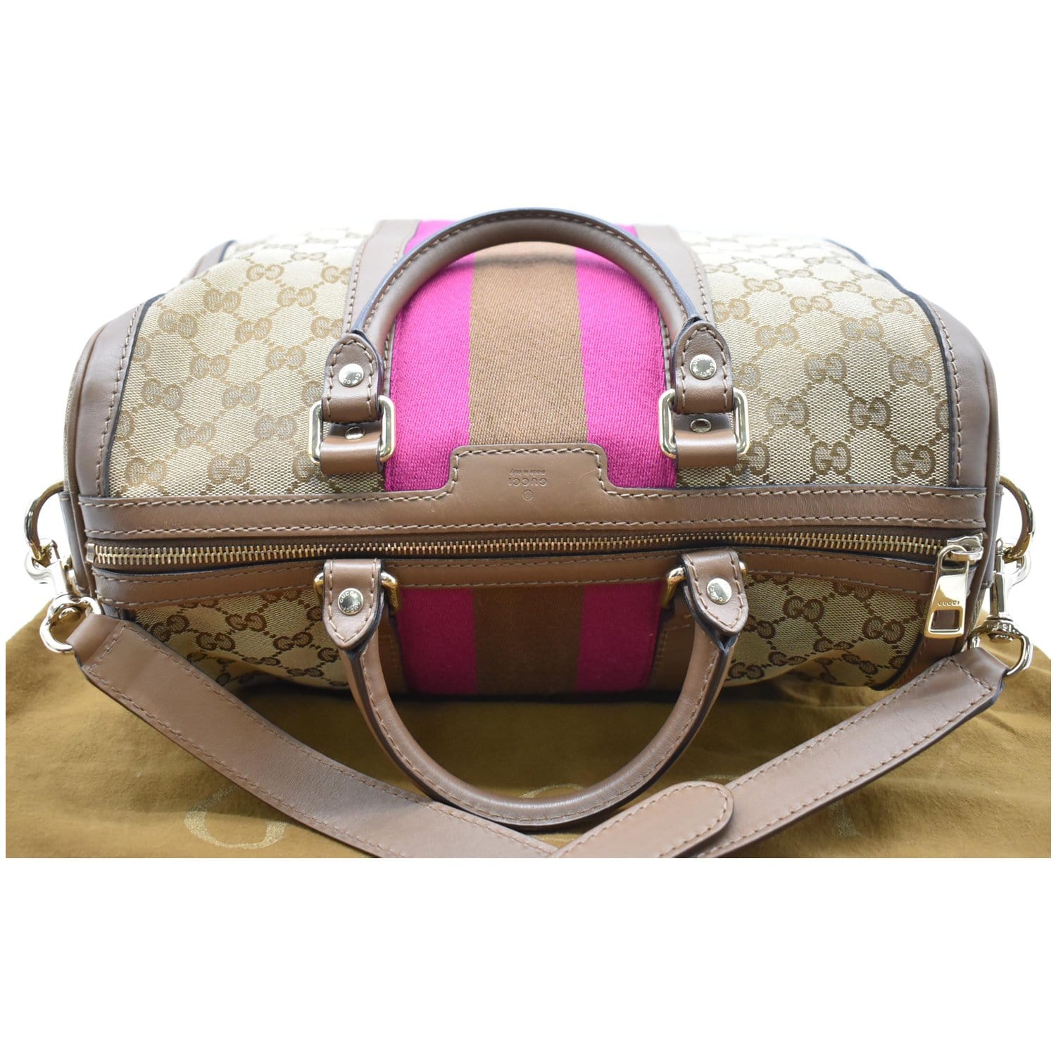 Gucci Beige GG Canvas Messenger Bag ○ Labellov ○ Buy and Sell