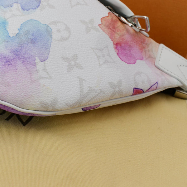 LOUIS VUITTON Discovery Monogram Watercolor Bumbag Multicolor