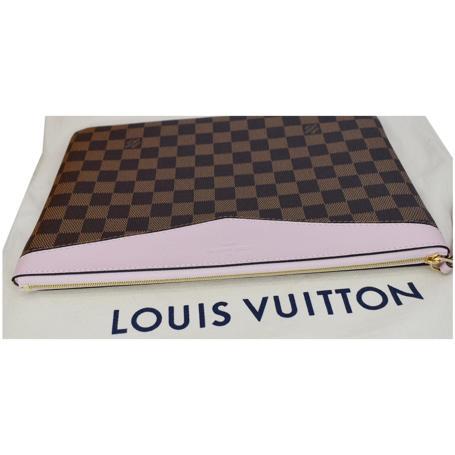 Authentic LOUIS VUITTON Daily Pouch Monogram Empreinte Leather Clutch Rose  Poudre for Sale in Bell Gardens, CA - OfferUp