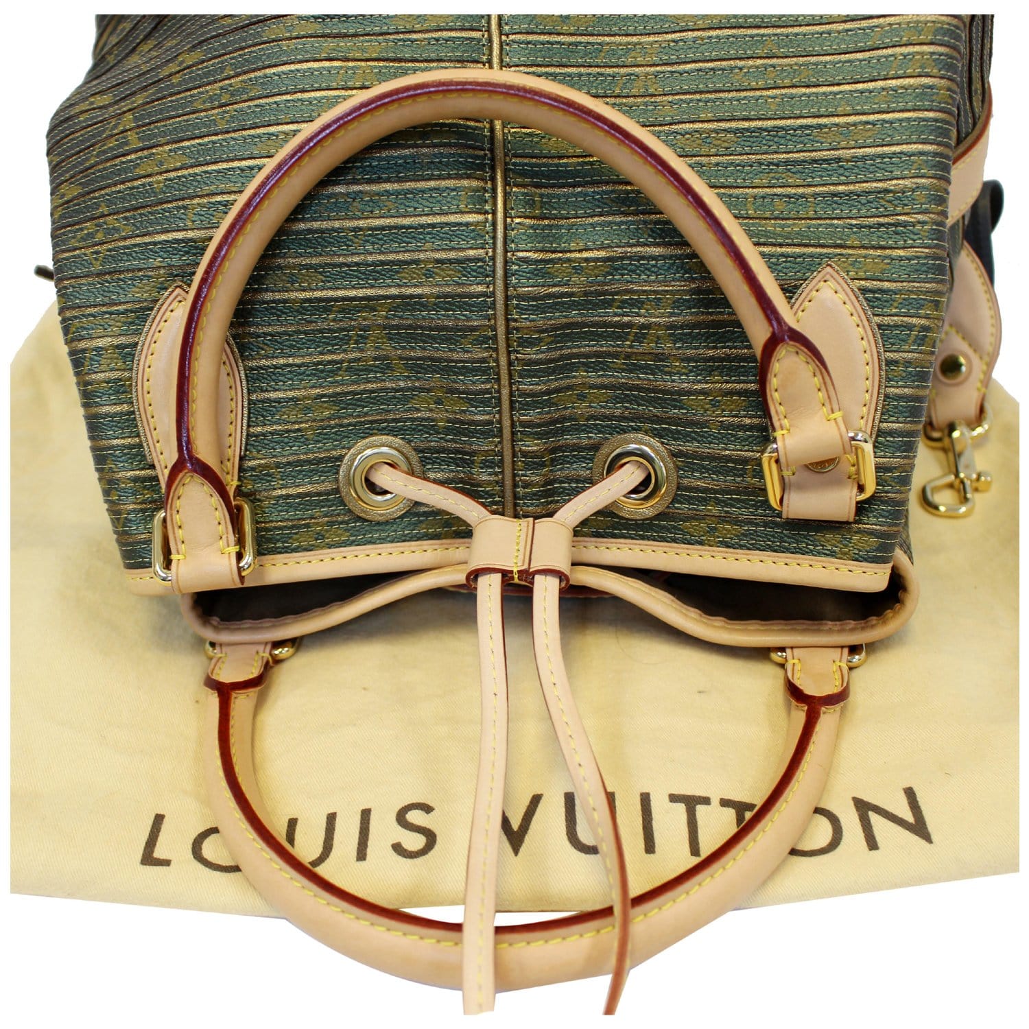 Louis Vuitton Monogram Eden Néo GM