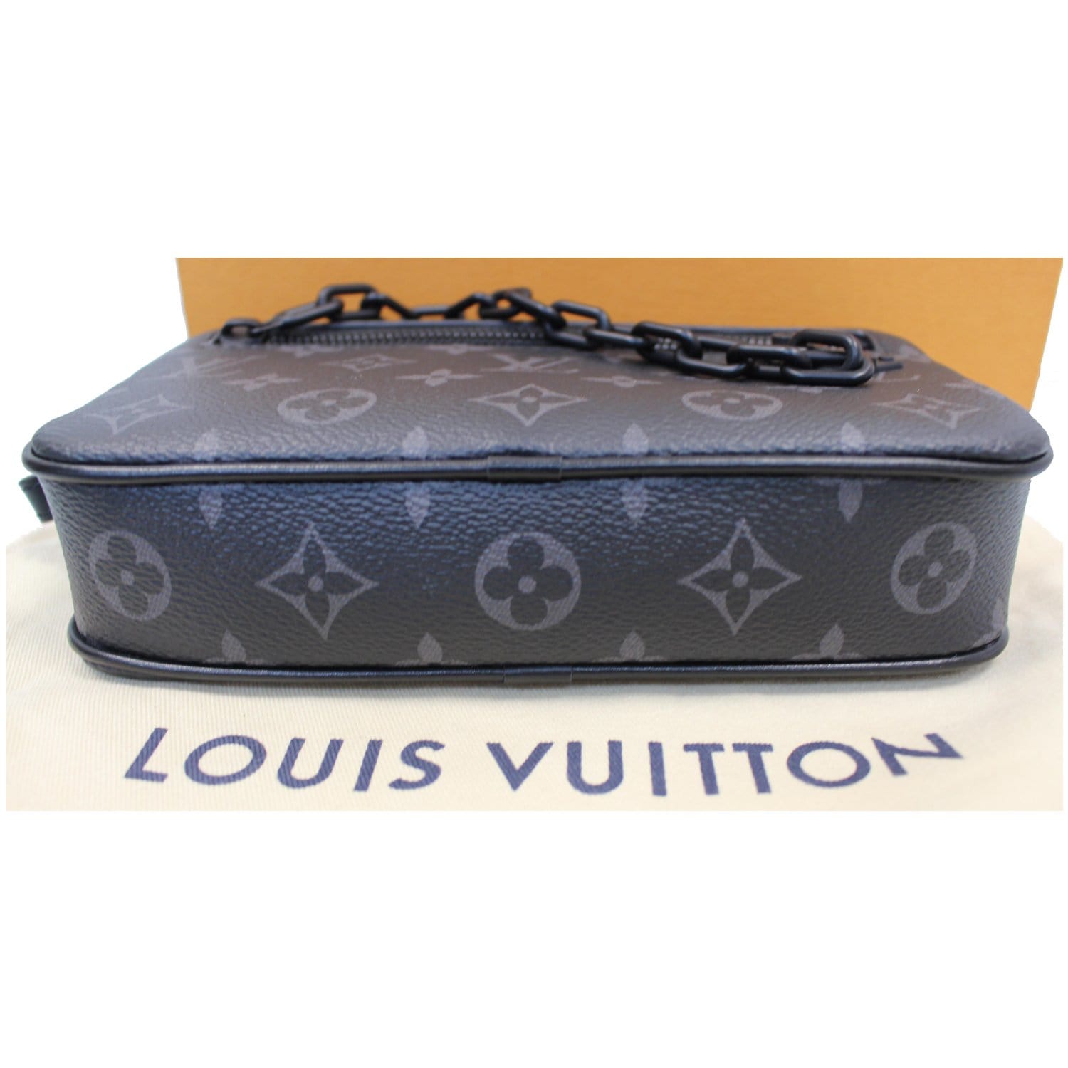 Louis Vuitton Vintage Monogram Pochette Diplomat Documents Clutch - A World  Of Goods For You, LLC