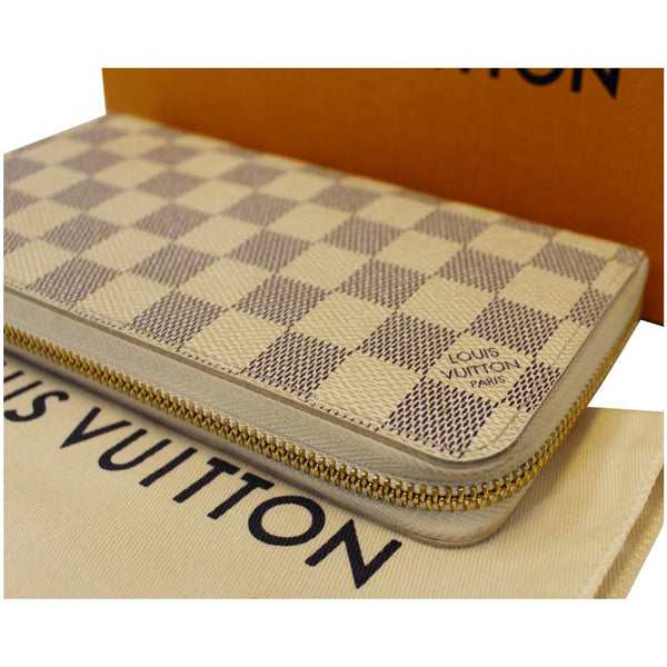 LOUIS VUITTON Damier Azur Zippy Long Wallet White-US