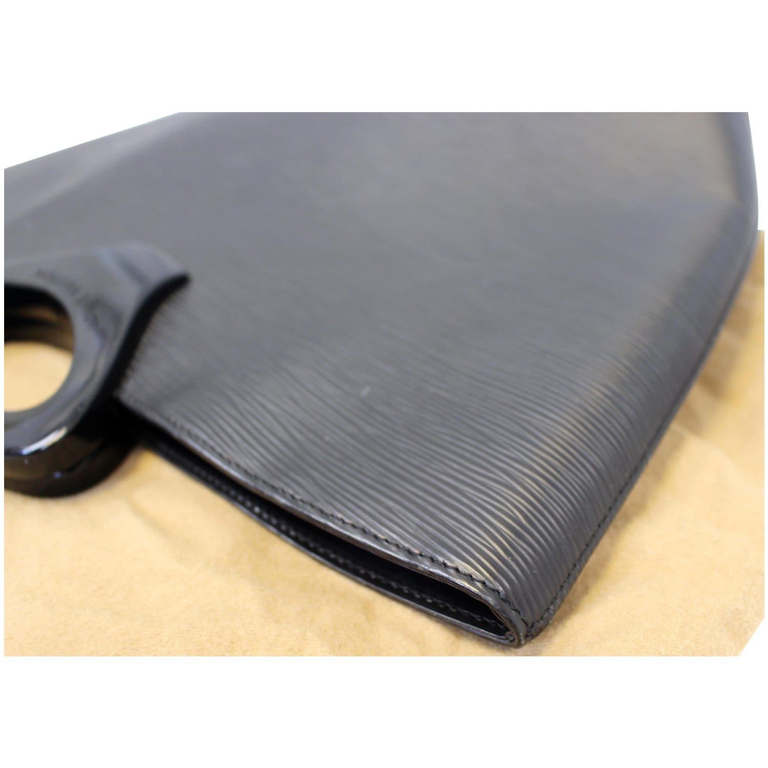 Louis Vuitton Black Epi Leather Noctambule Tote Bag Handbag ref.603890 -  Joli Closet