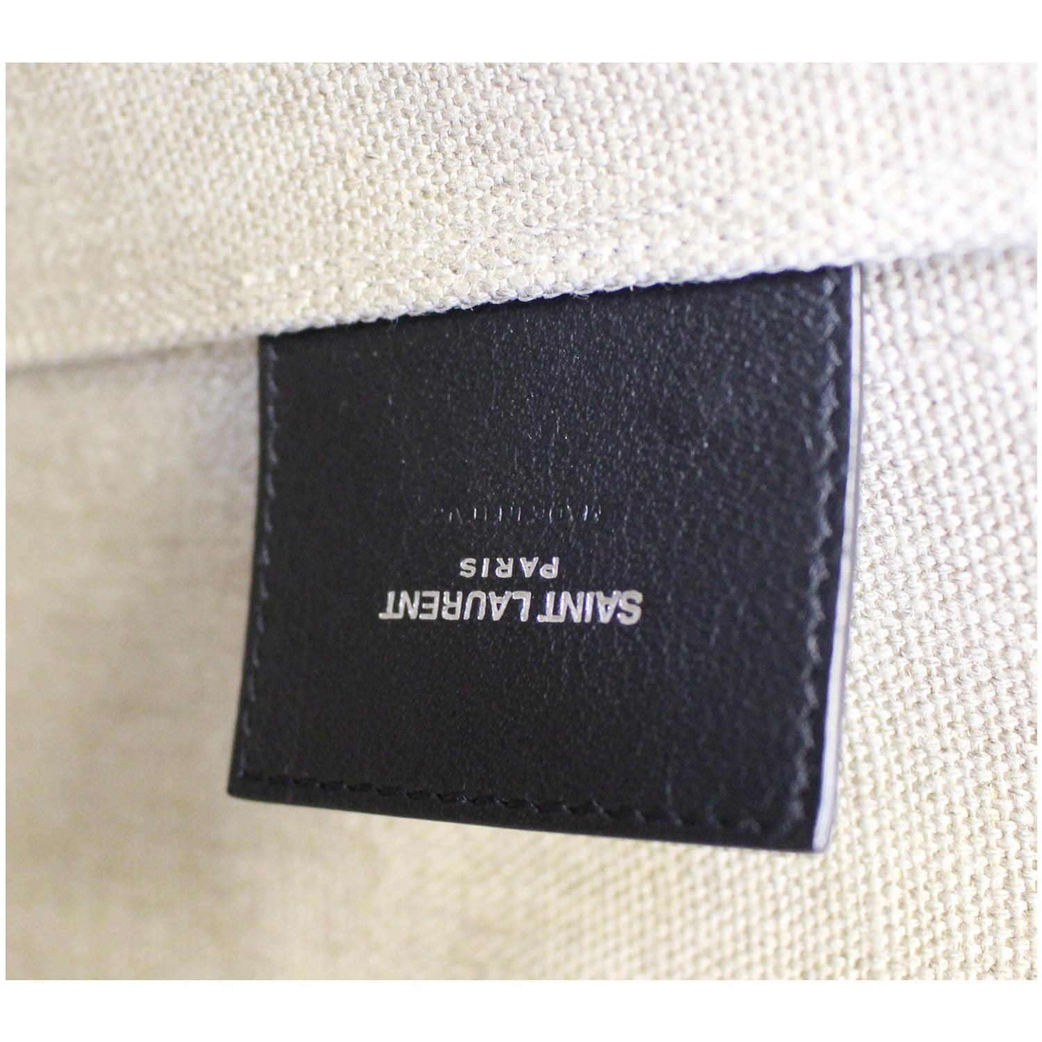 Yves Saint Laurent Canvas & Leather Teddy Drawstring Shopping Tote White  Cloth ref.650222 - Joli Closet
