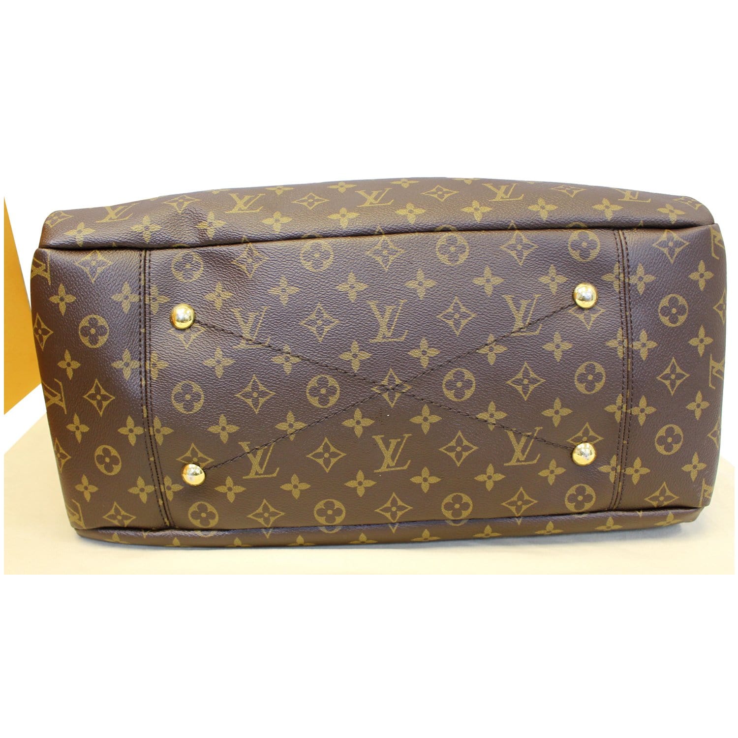 will always love a vintage pochette🤌🏻#vintagedesigner #designerbagc, Louis  Vuitton Bag