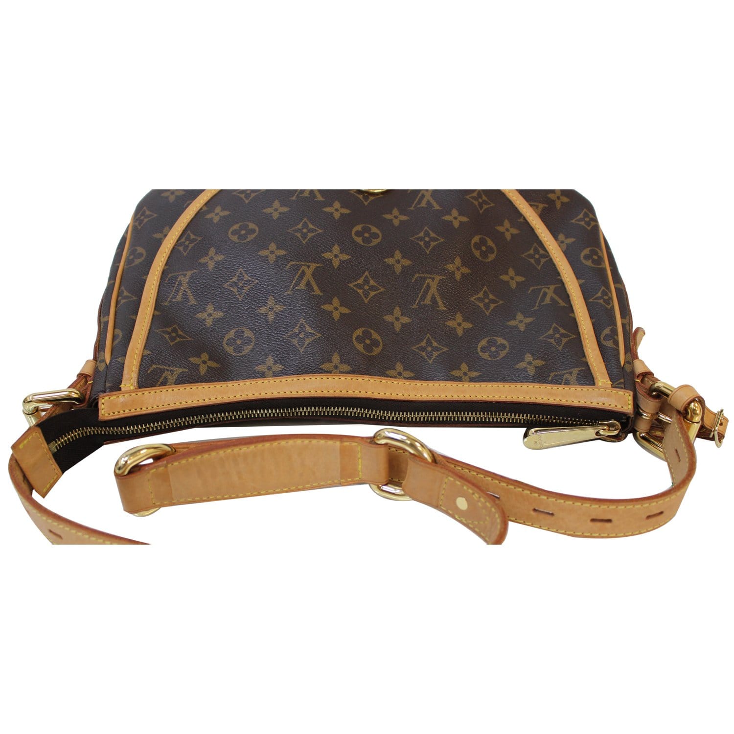 Authentic Louis Vuitton Monogram Turum GM Shoulder Bag