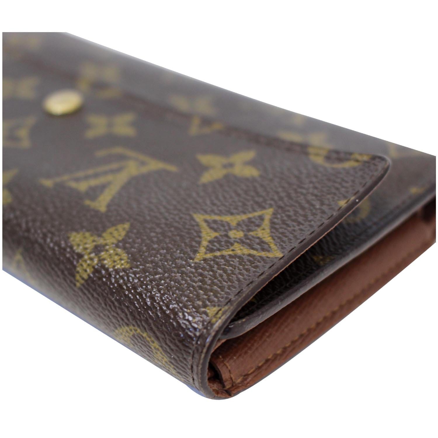 Louis Vuitton Monogram Canvas International Wallet in Black