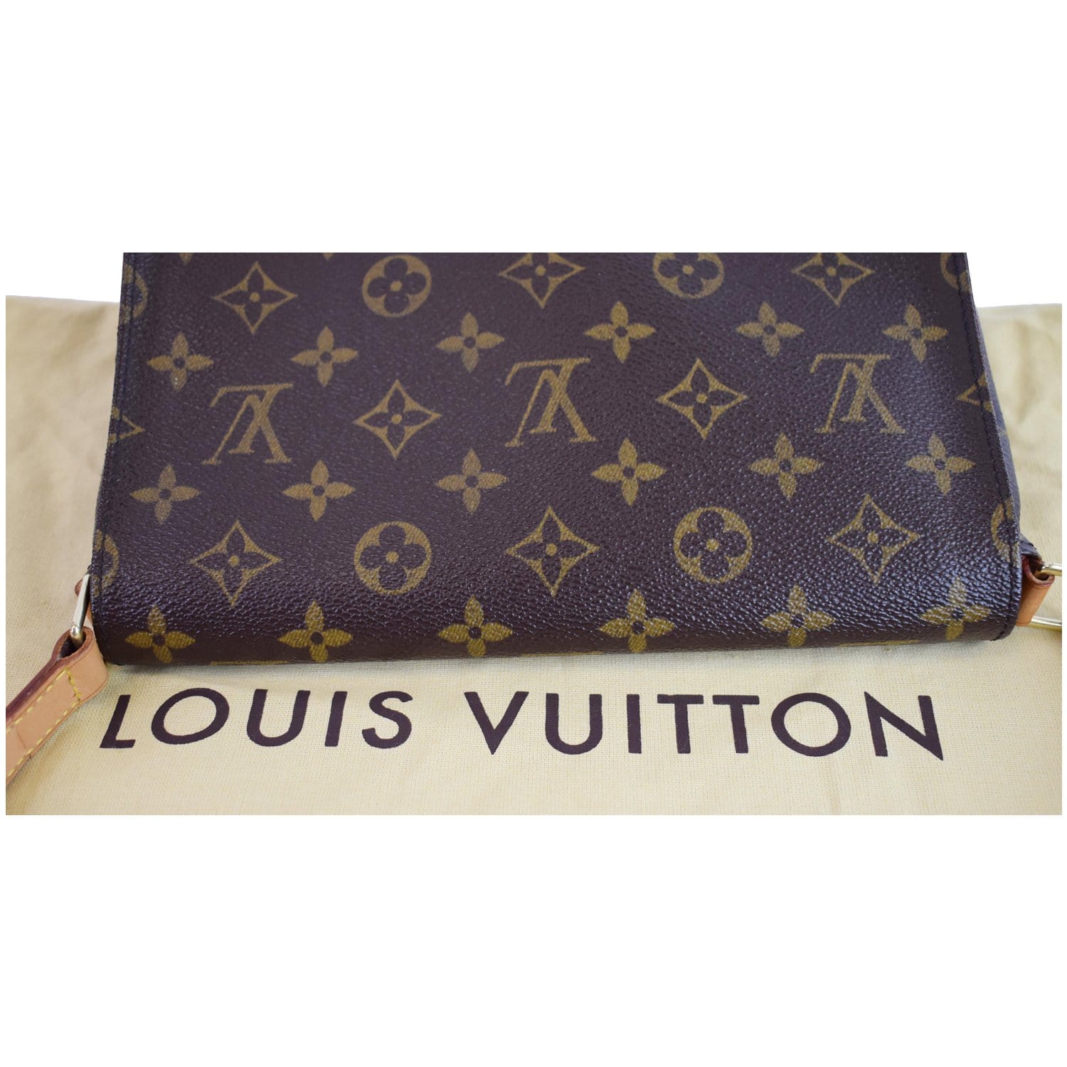 ♻️previously owned Louis Vuitton Musette tango! Great condition