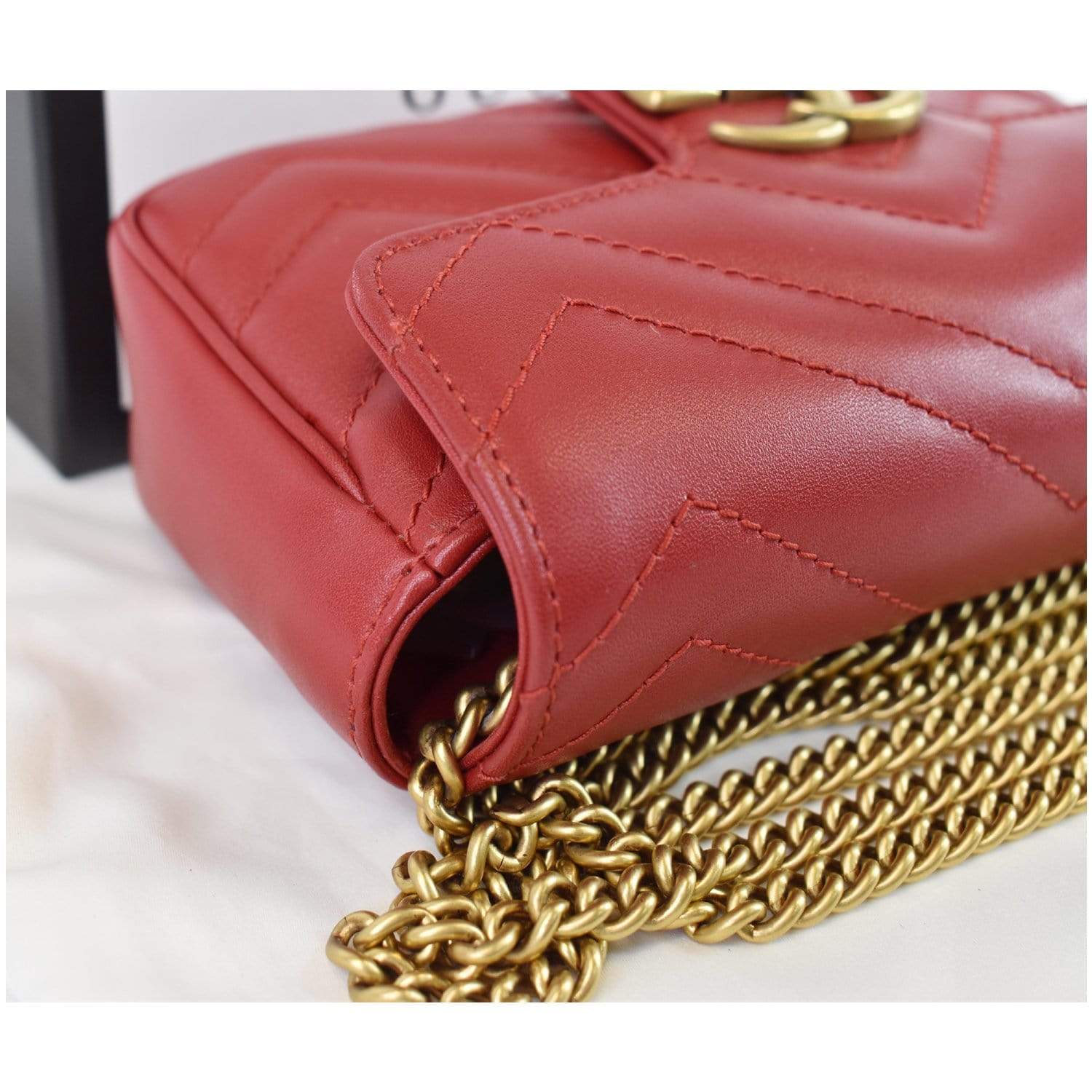Gucci GG Marmont Matelasse Mini Bag (Wallet on Chain) Red