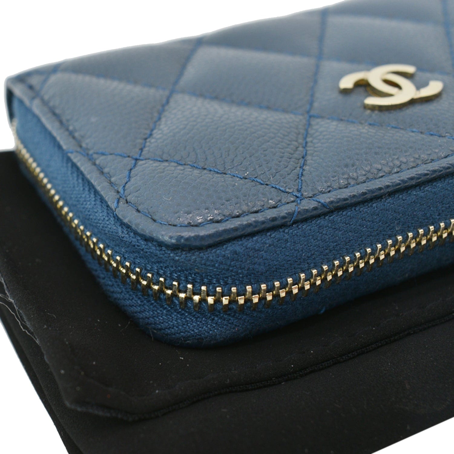 Wallets Chanel New Chanel Purse Zippered Blue Leather Quilted Blue Leather Coin Purse