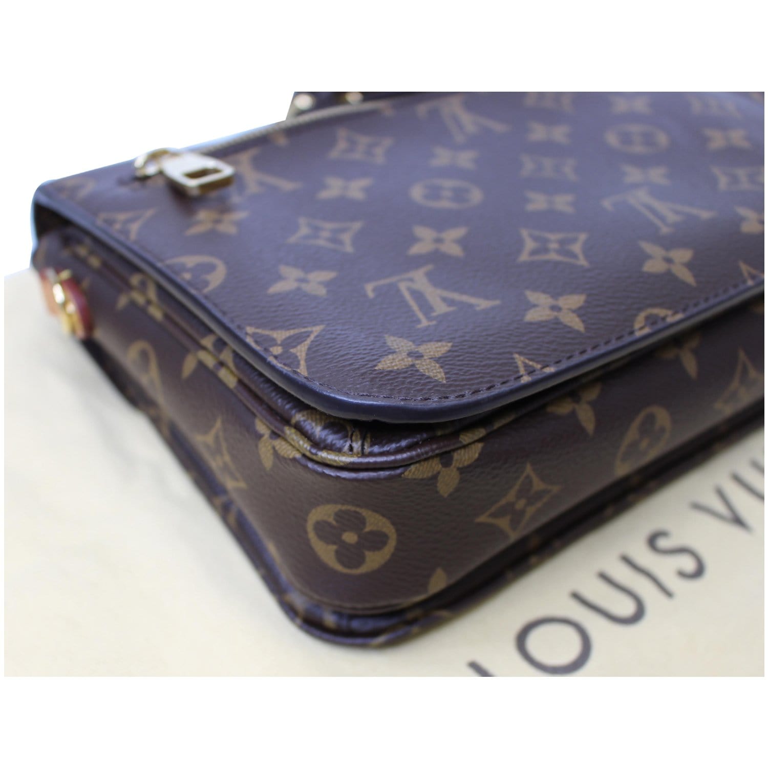 Metis cloth crossbody bag Louis Vuitton Brown in Cloth - 32470877