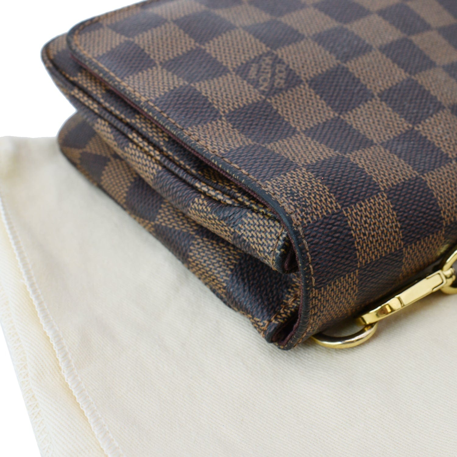 Hoxton GM, Used & Preloved Louis Vuitton Crossbody Bag