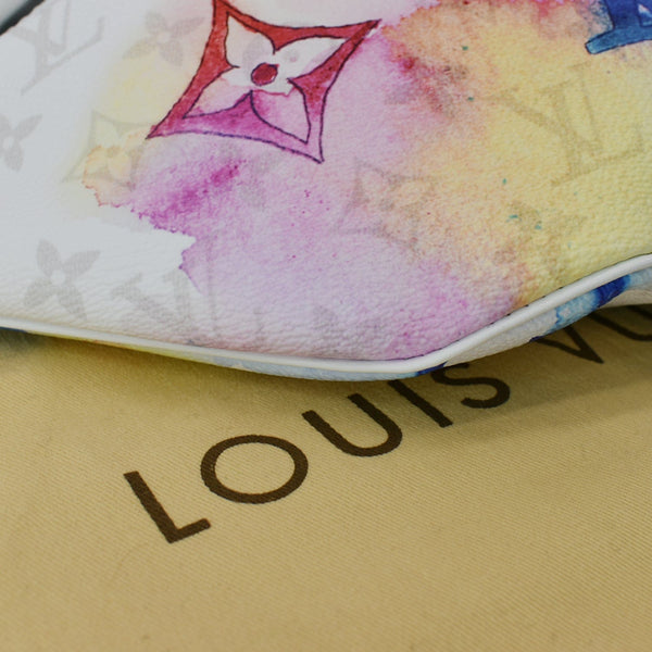 LOUIS VUITTON Discovery Monogram Watercolor Bumbag Multicolor