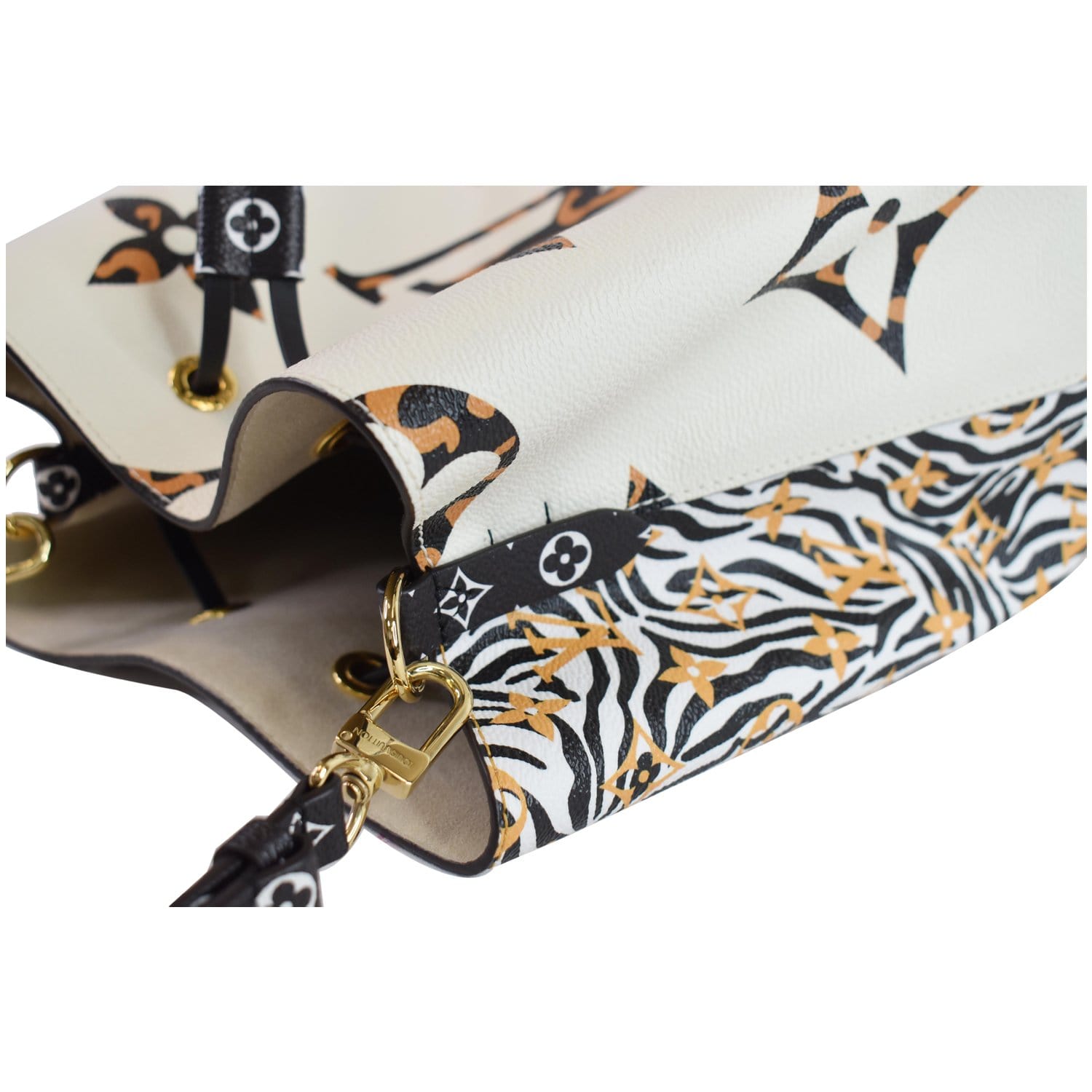 Louis Vuitton NeoNoe Handbag Limited Edition Jungle Monogram Giant  Multicolor 2332191