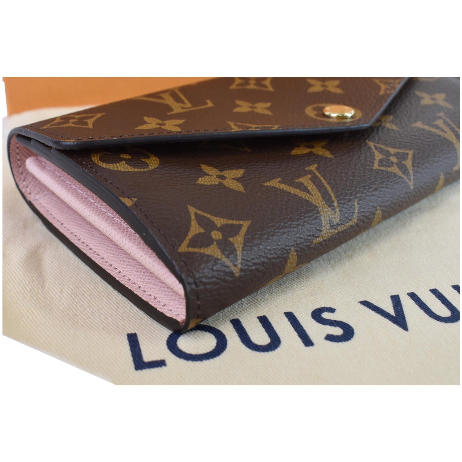 Louis Vuitton - Sarah Wallet - Monogram - Rose Ballerine - Women - Luxury