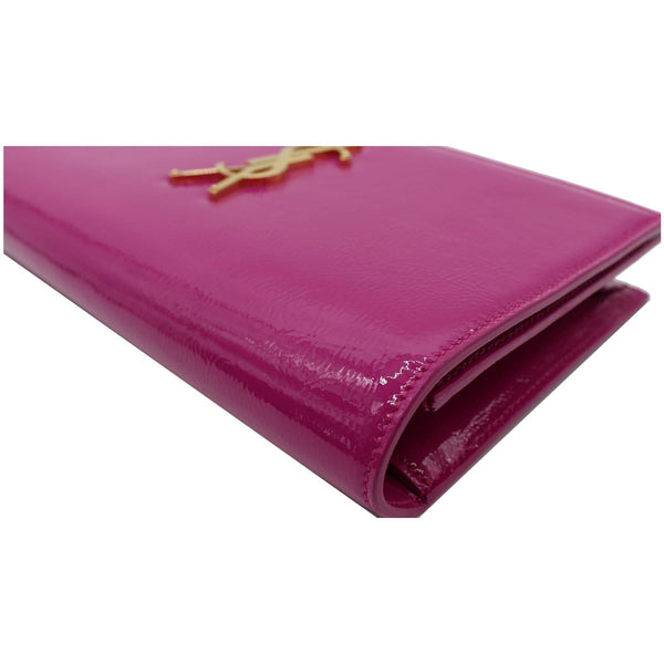 YVES SAINT LAURENT Belle de Jour Patent Leather Clutch Bag Pink