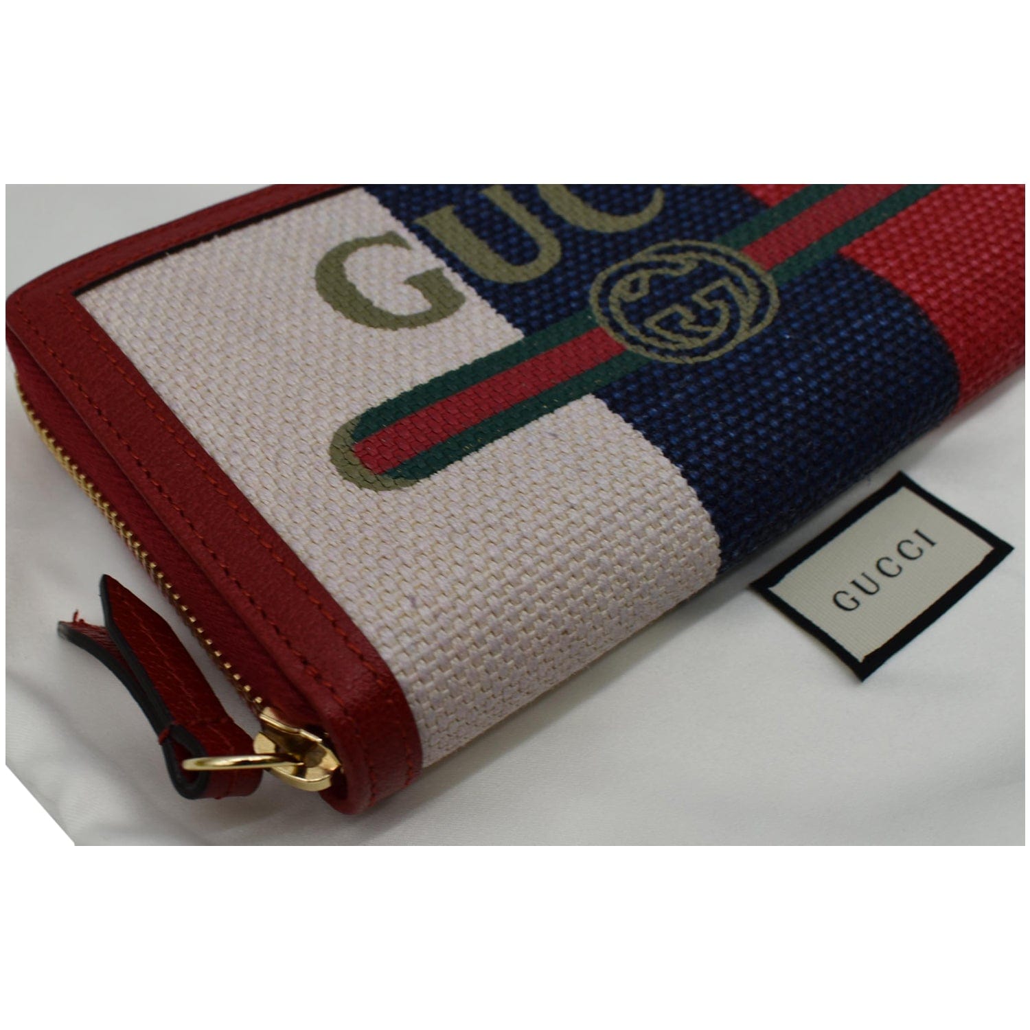 Gucci Web Stripe Quilted Wallet 536450 0YKBT 1060 2002017392954 - Handbags  - Jomashop
