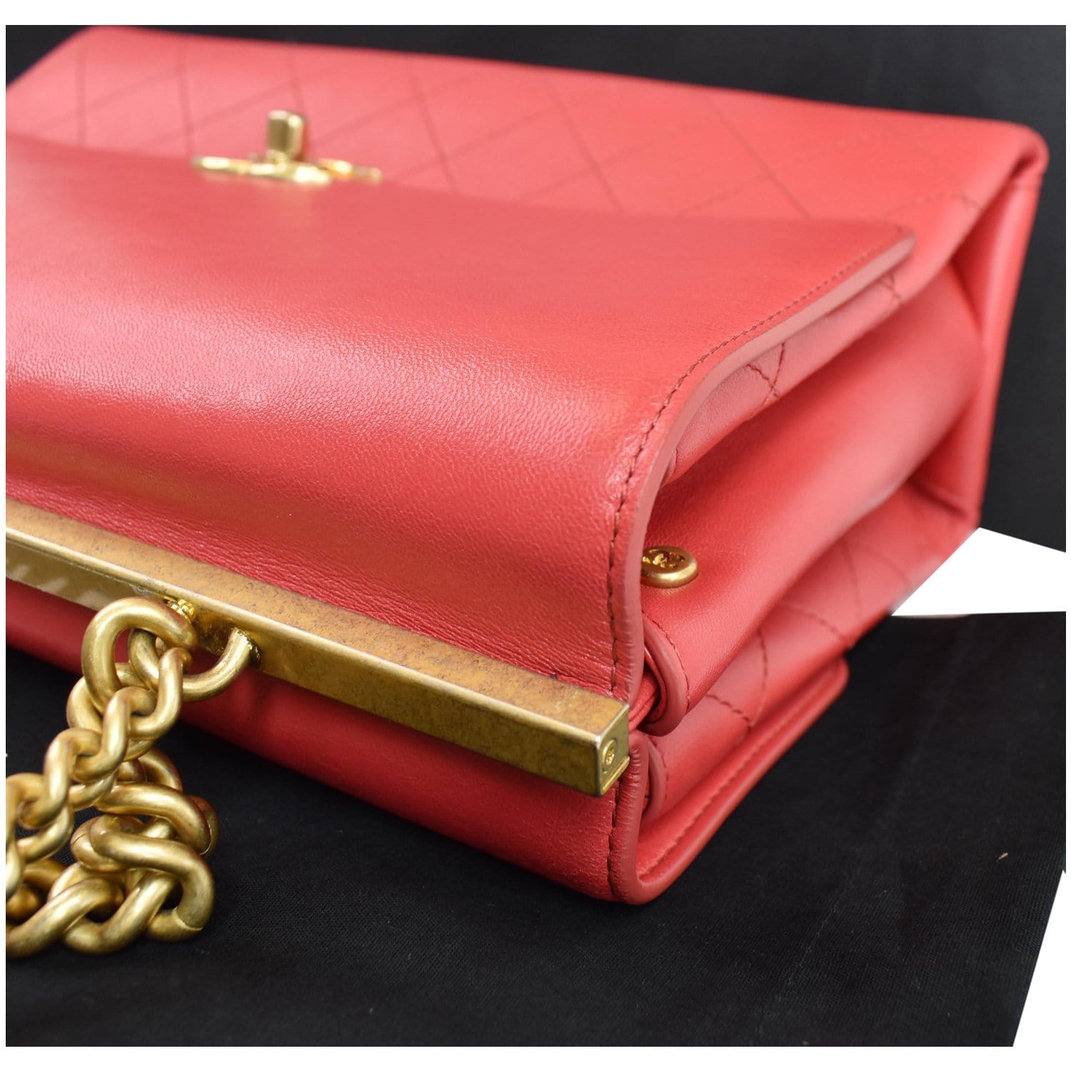 Chanel 2018 Medium Coco Luxe Flap Bag - Neutrals Shoulder Bags, Handbags -  CHA421334