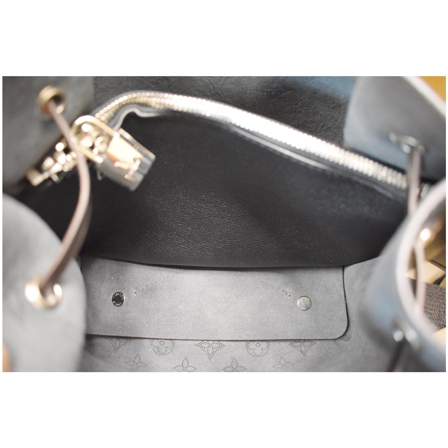 Louis Vuitton Muria Bag Gradient Blue Mahina Leather