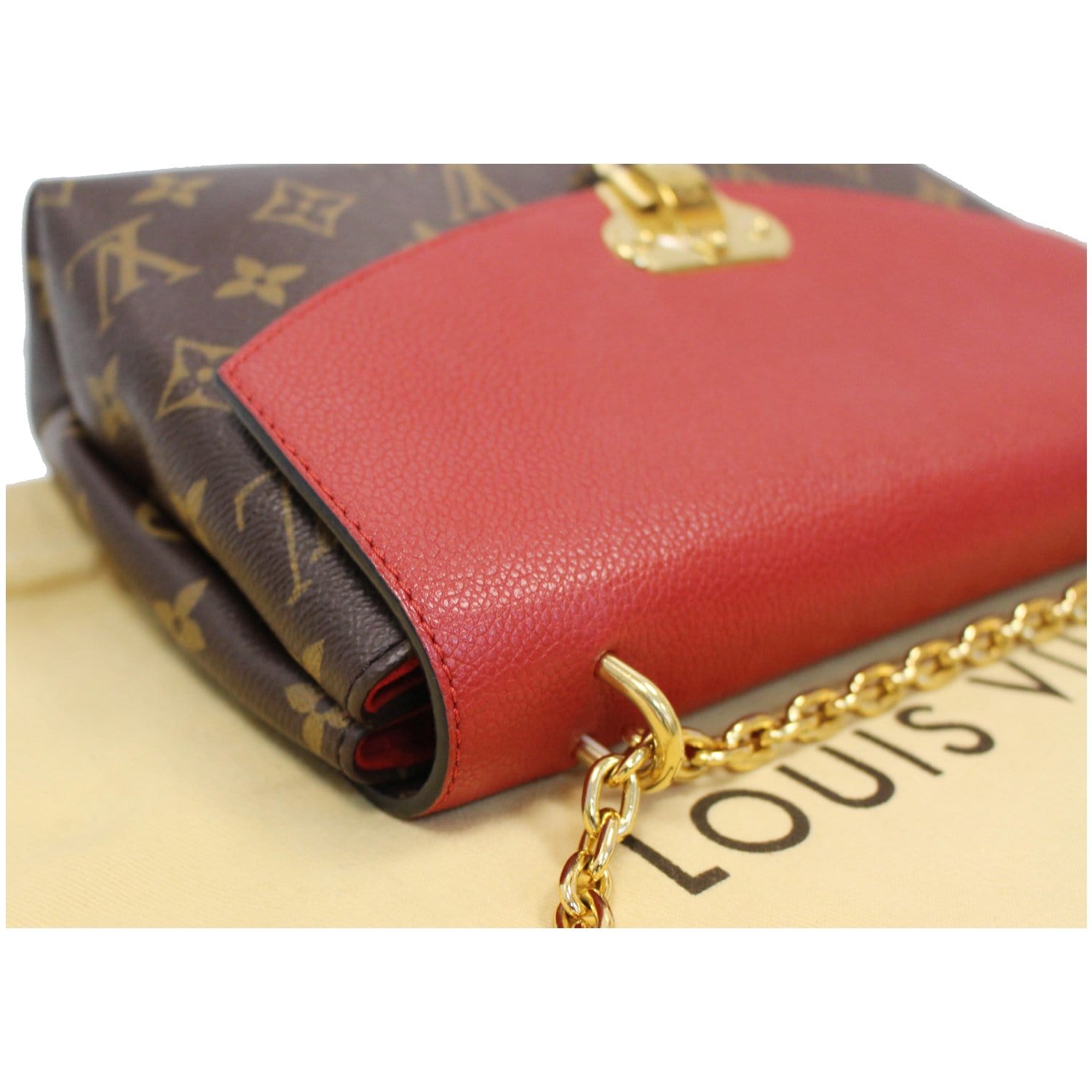 Louis Vuitton SAINT-PLACIDE, Red, One Size